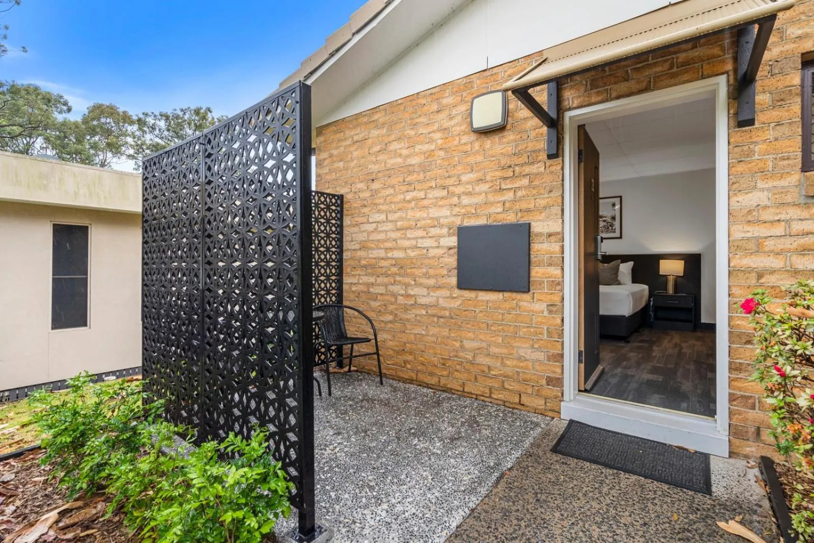 Quality Hotel Robertson Gardens