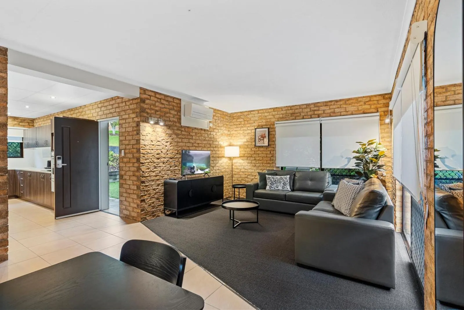 Quality Hotel Robertson Gardens