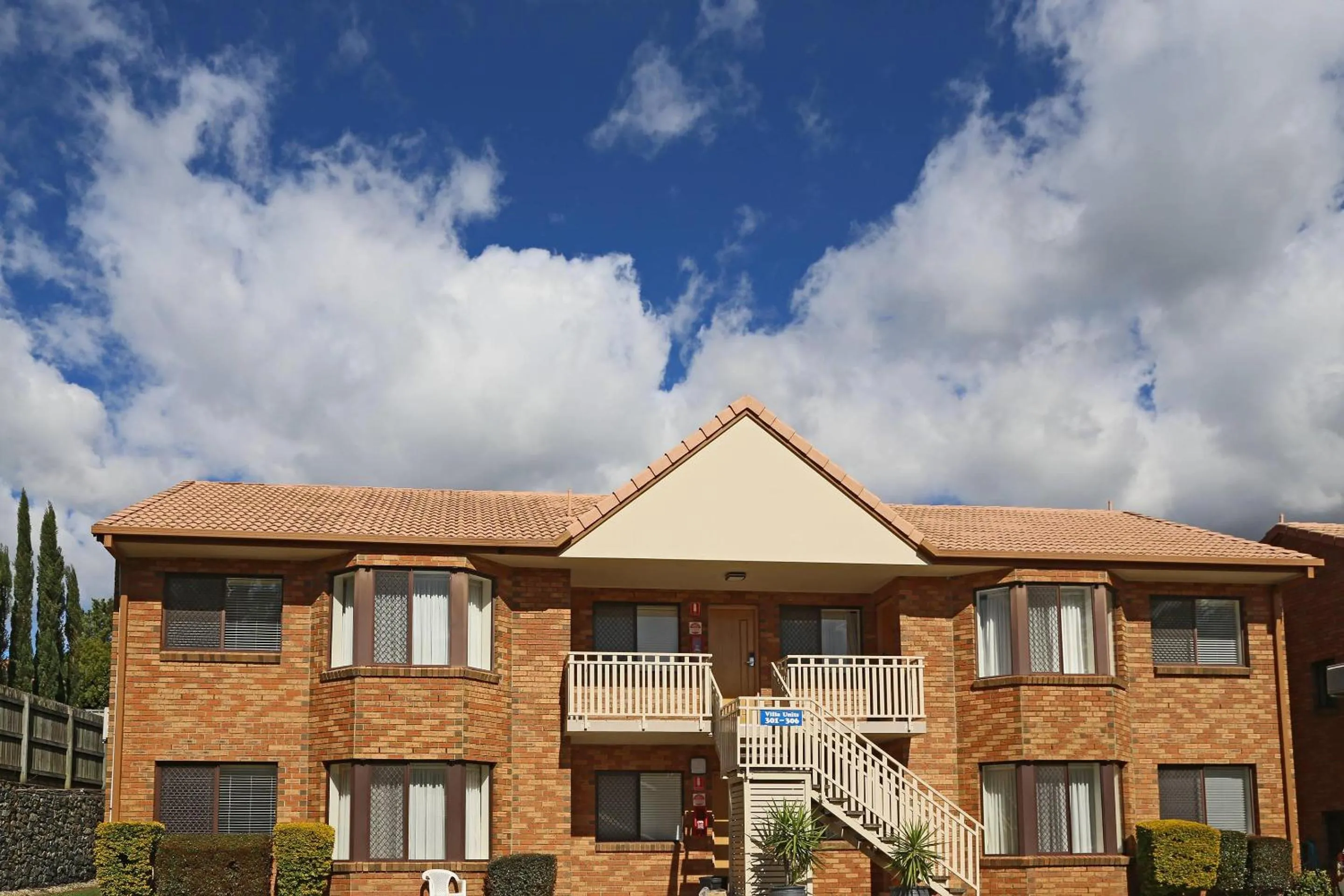 Property building in Quality Hotel Robertson Gardens