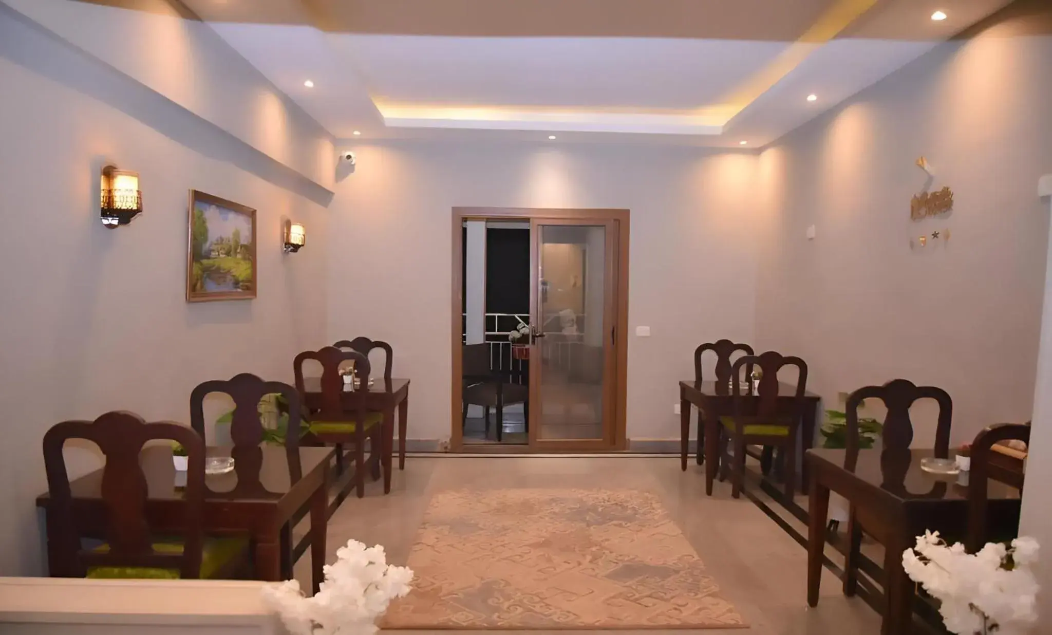 Deluxe Twin Room in Montana Hotel Deluxe Twin Room in Montana Hotel