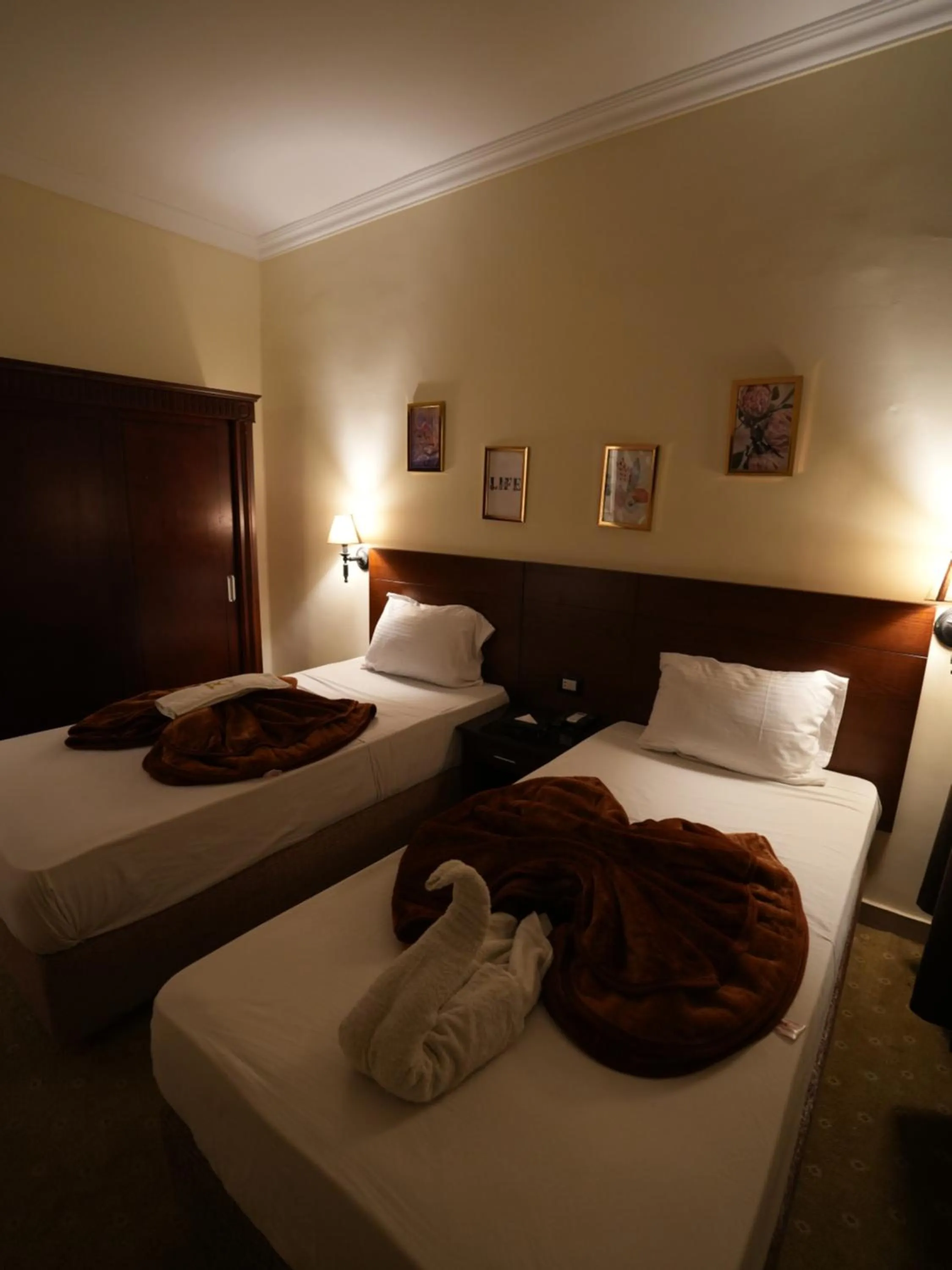 Bed in Montana Hotel