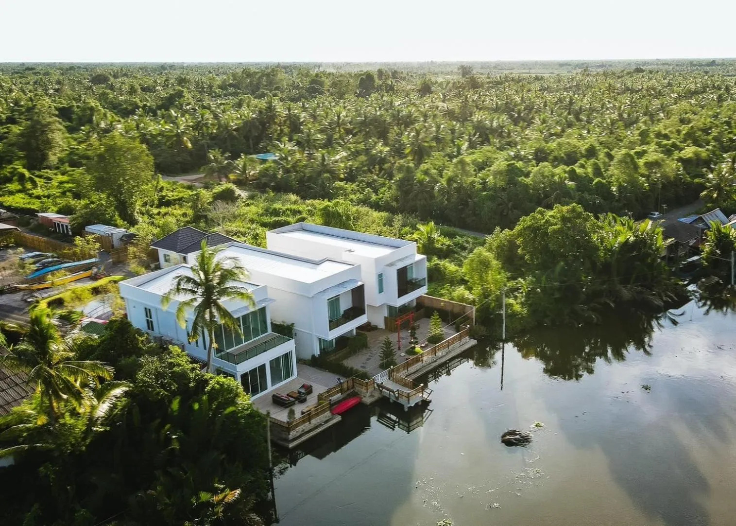 Natural landscape in Yunoya Riverside Villa