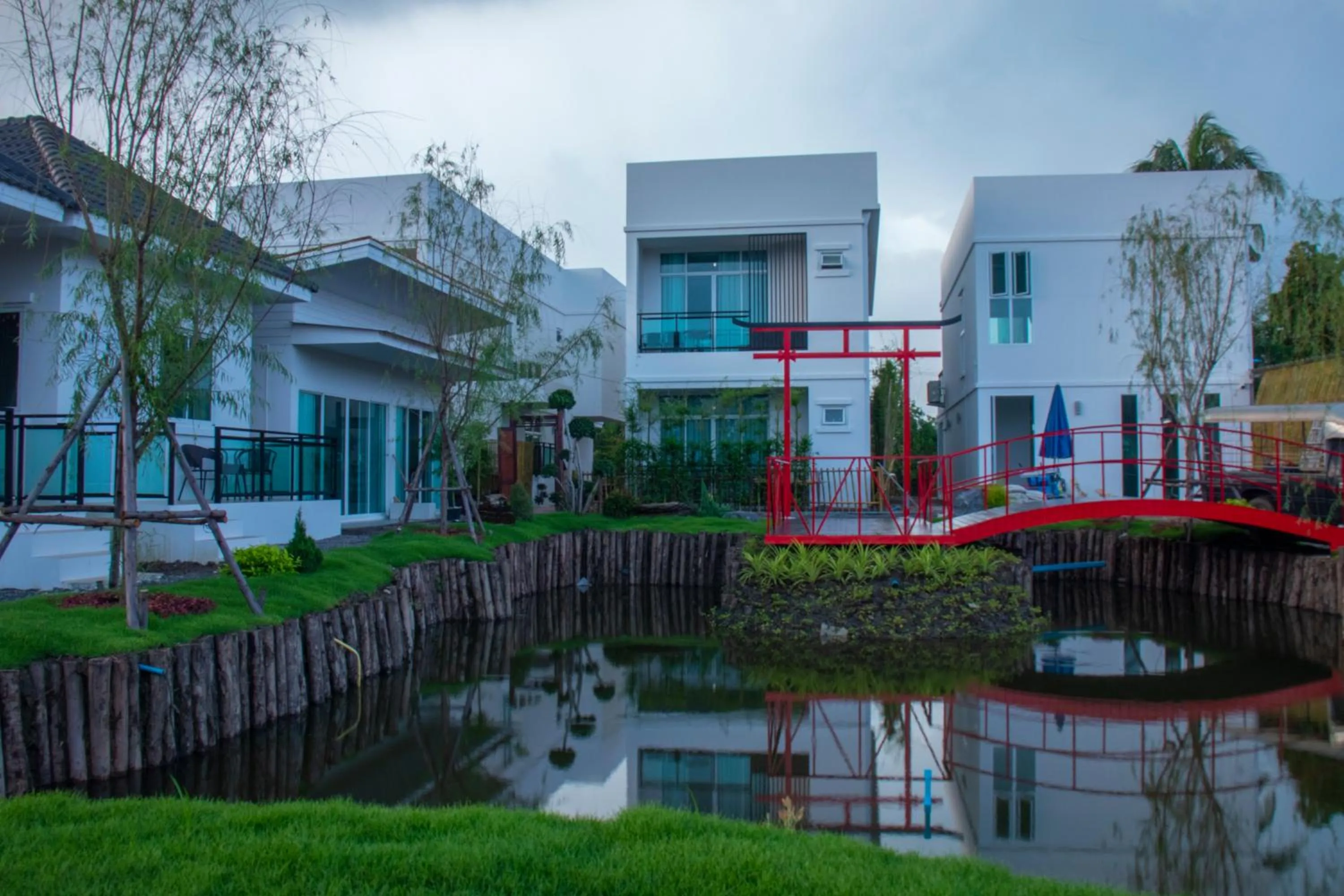 Property building in Yunoya Riverside Villa