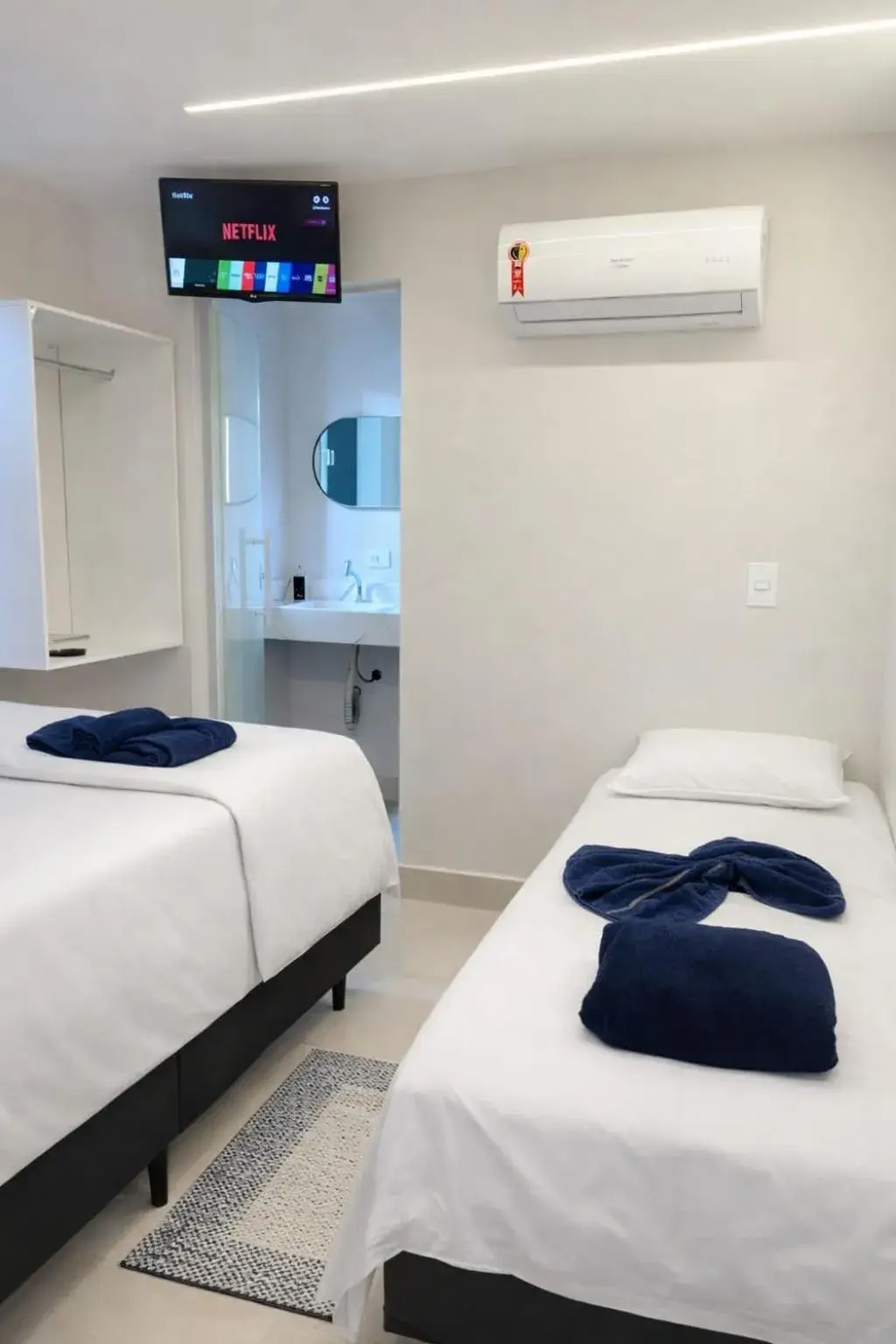 Economy Triple Room - single occupancy in CASA HOTEL PIRACICABA Economy Triple Room - single occupancy in CASA HOTEL PIRACICABA