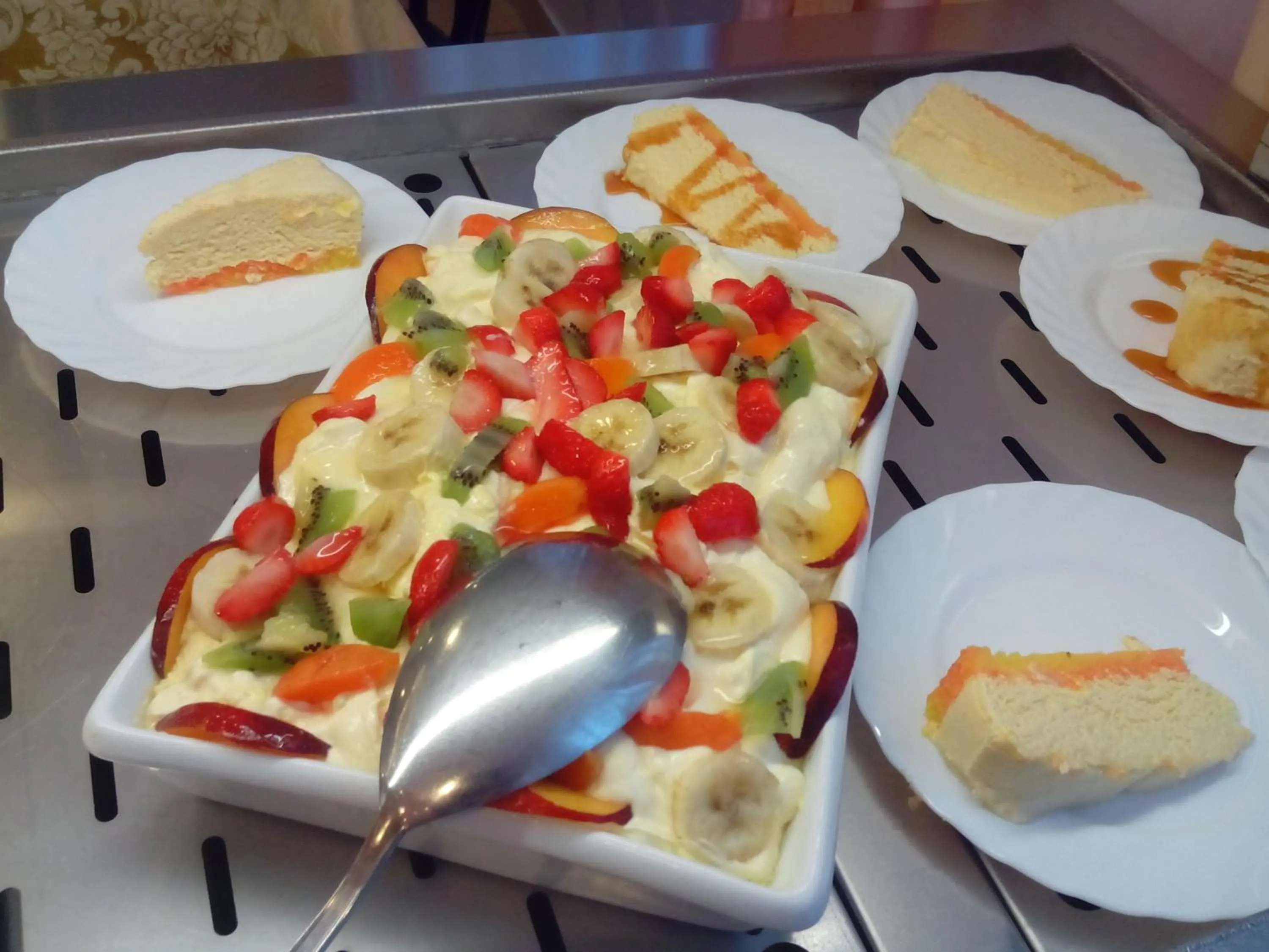 Food and drinks in Hotel Concorde