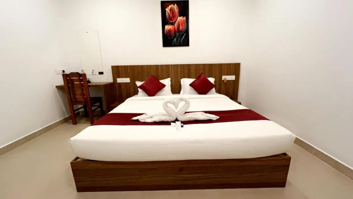 Bed in Hotel Dream Suite, Kattappana