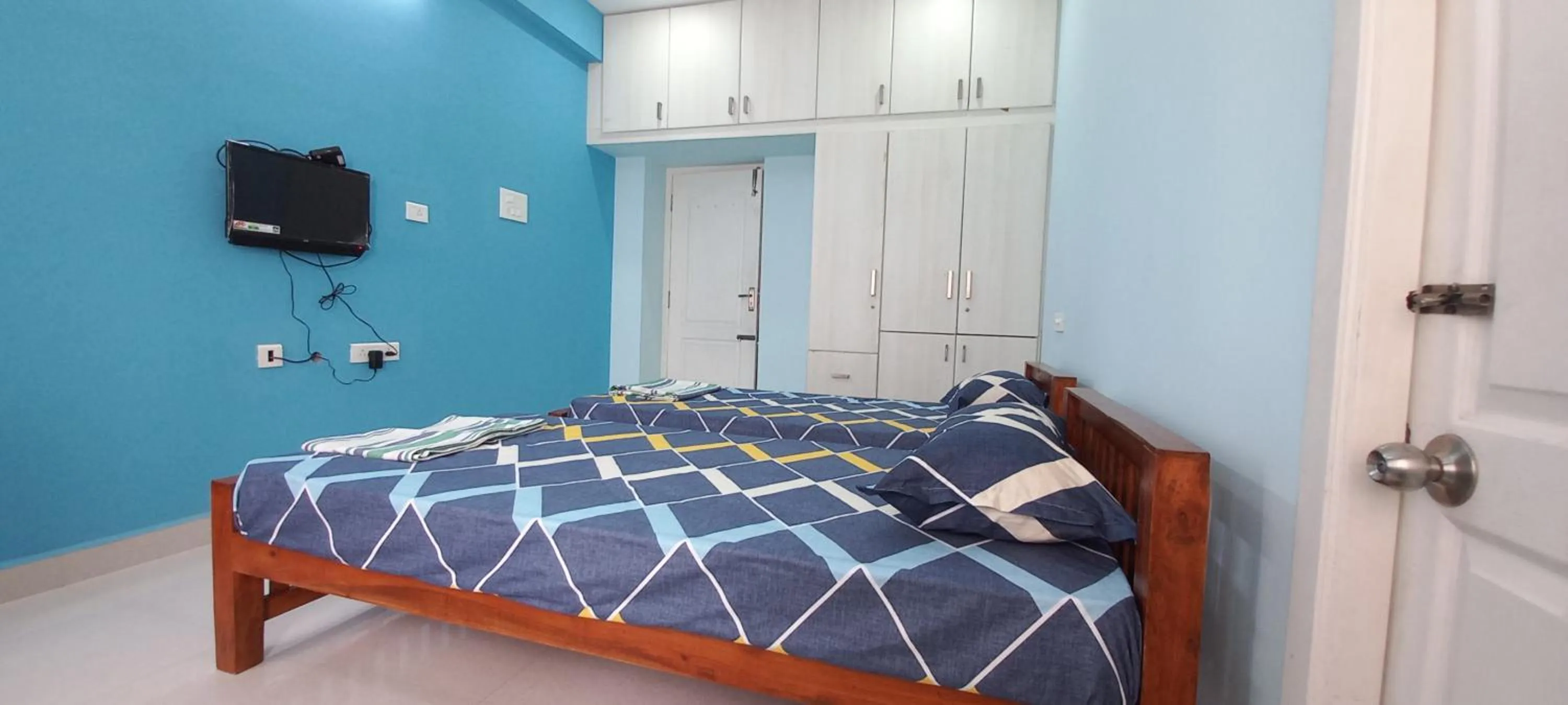 Bed in Shantham Service Apartments, Indumanagar, Coimbatore