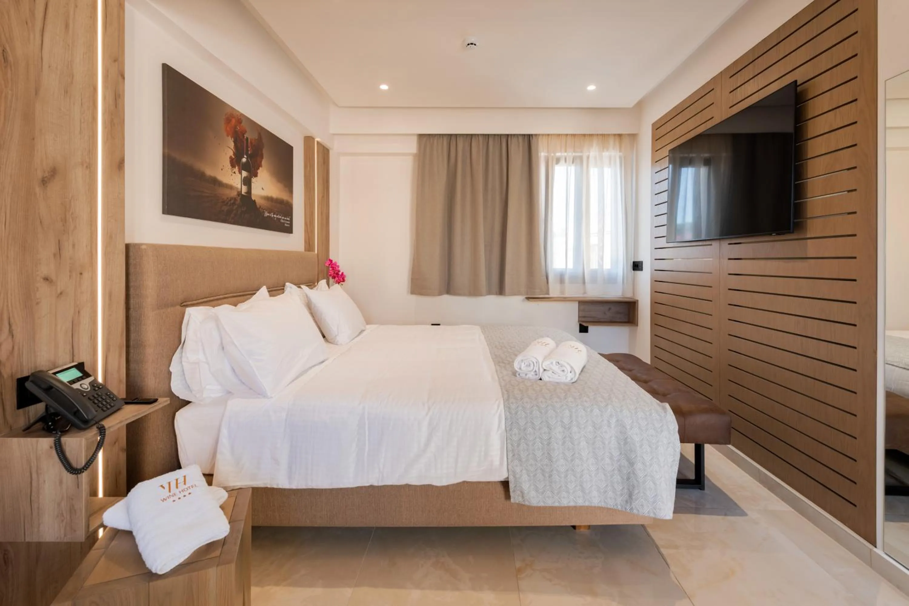 Bed in The Wine Hotel