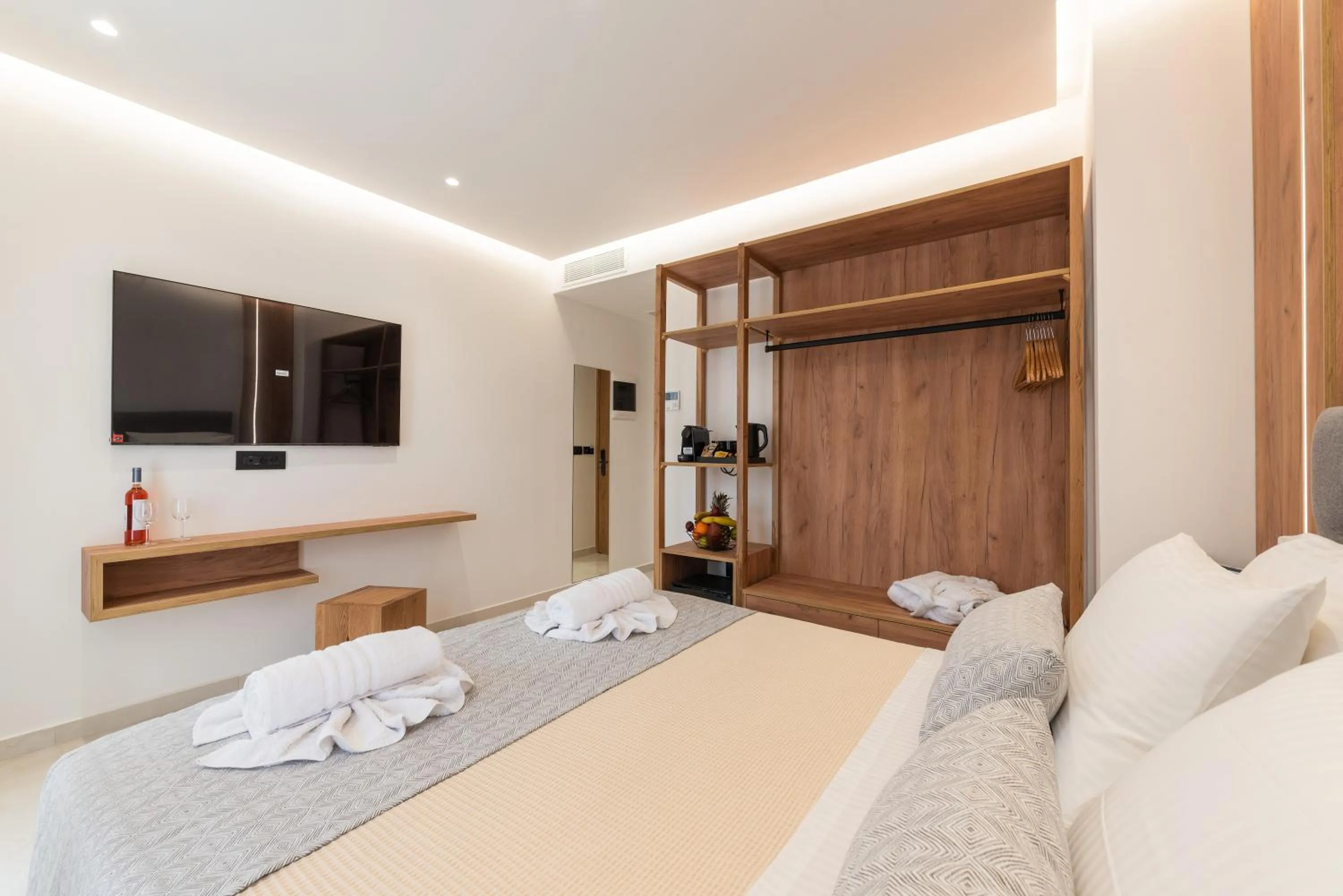 TV and multimedia, Bed in The Wine Hotel