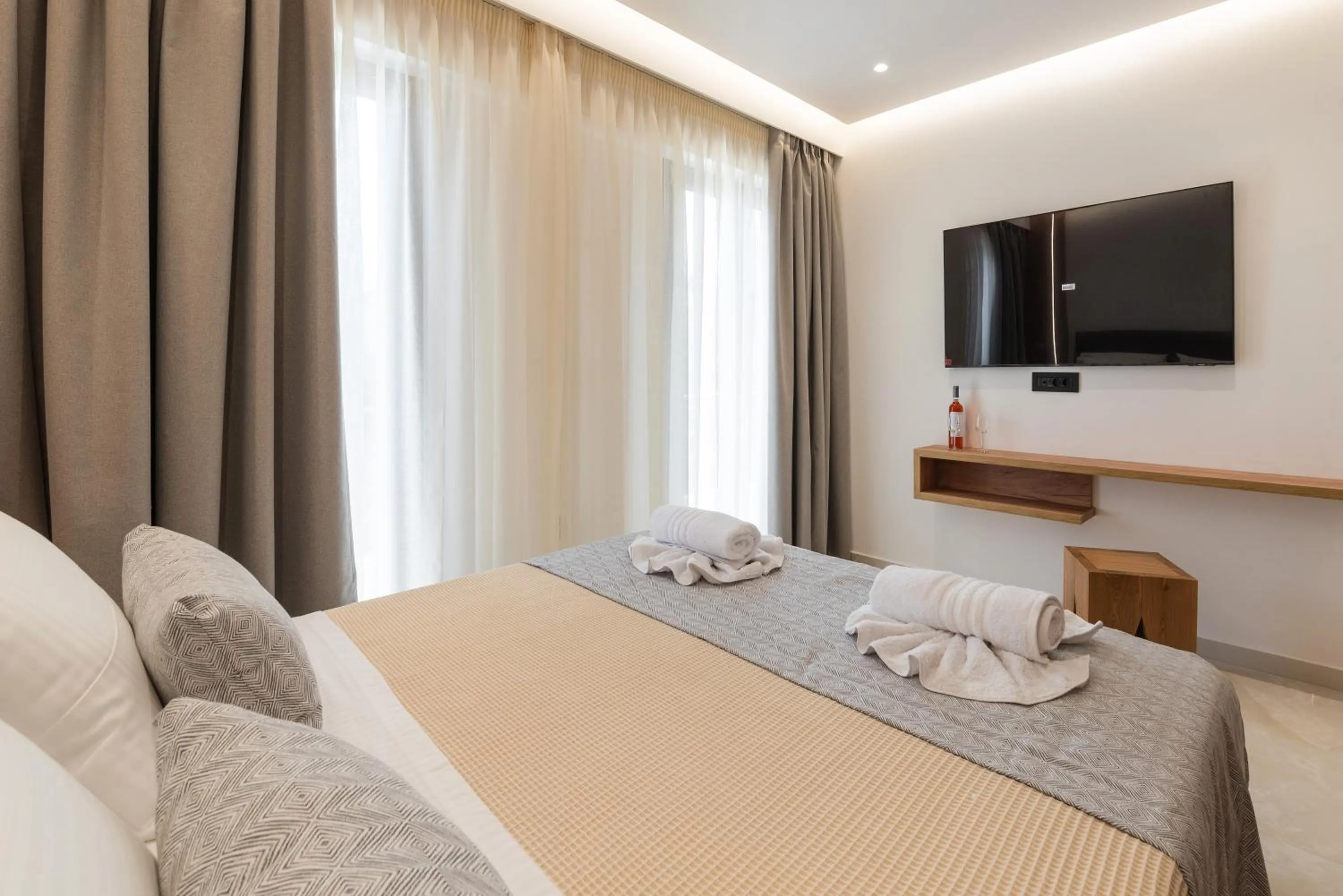 Bed in The Wine Hotel