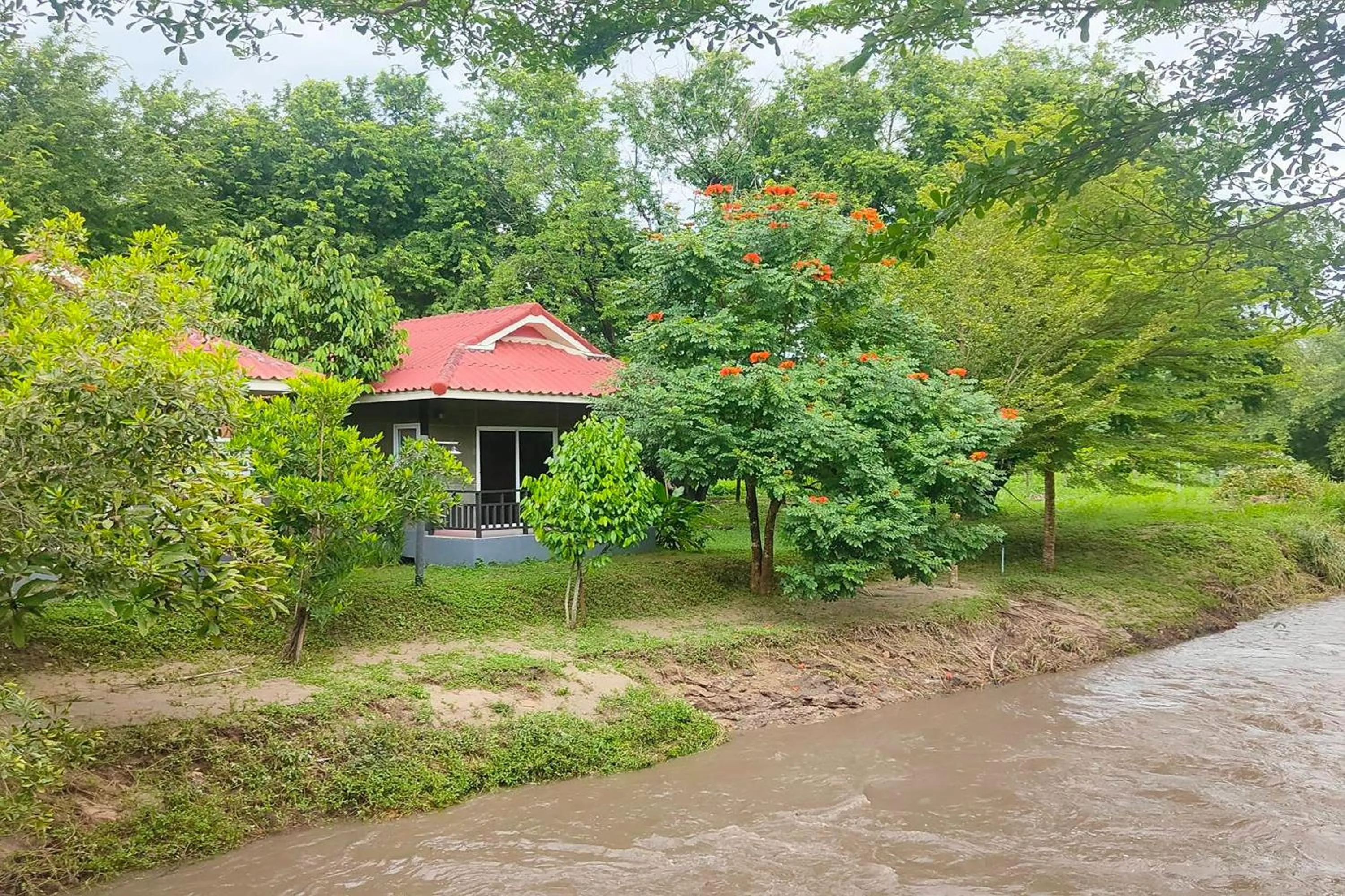 Property building in The Creek Resort