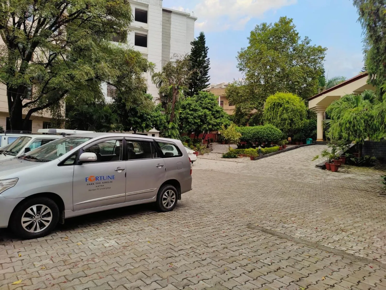 Parking in Fortune Park, Katra - Member ITC Hotels' Group