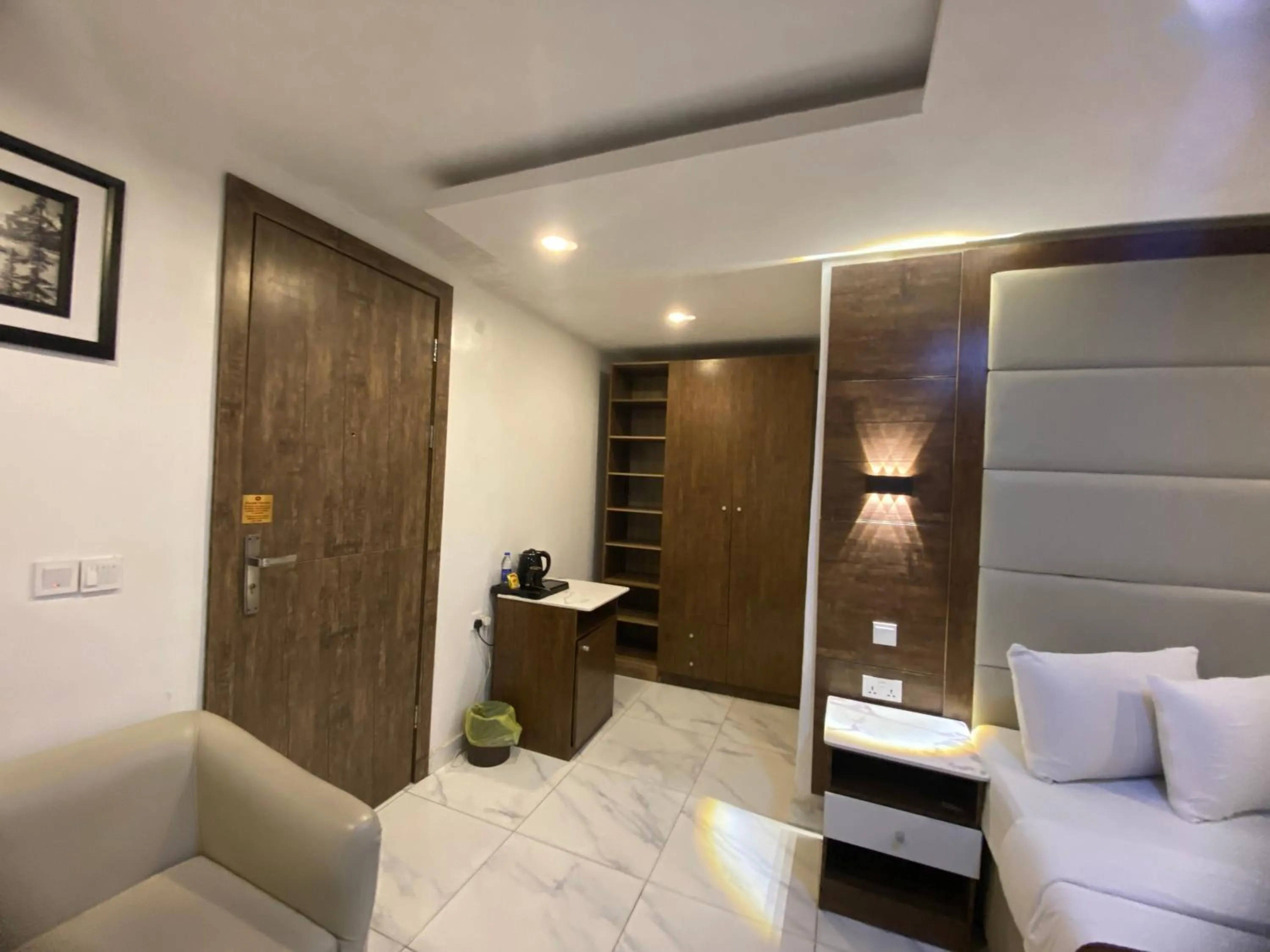 Seating area in Presken Waters