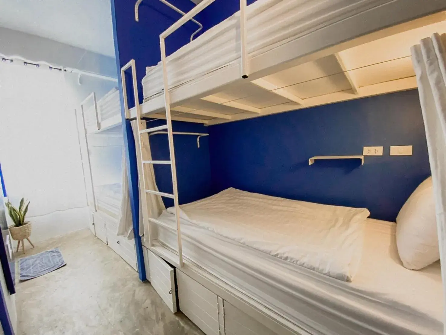 Bunk Bed in Mixed Dormitory Room in Pajamas Koh Chang Bunk Bed in Mixed Dormitory Room in Pajamas Koh Chang