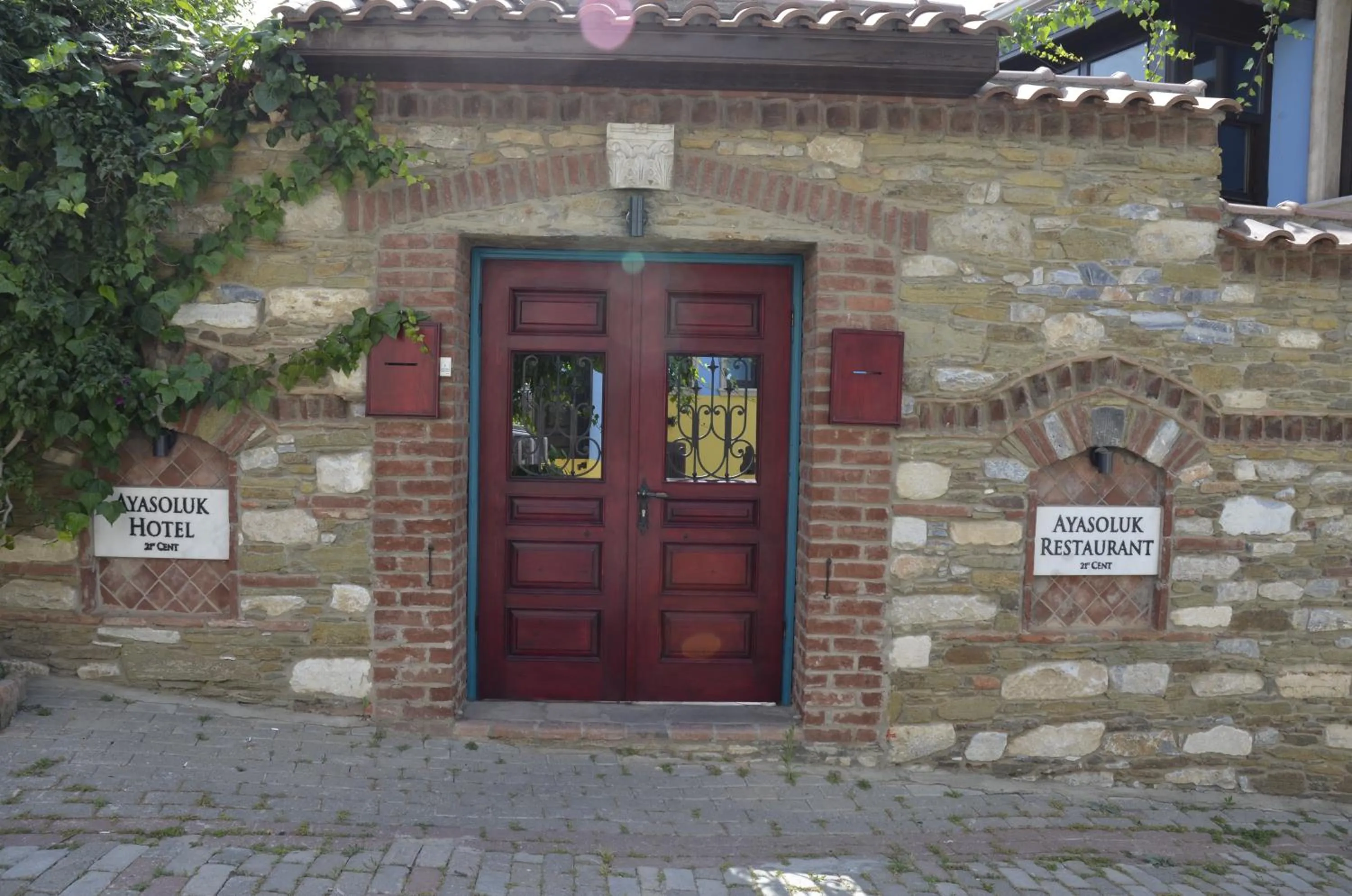 Facade/entrance in Ayasoluk Hotel & Restaurant