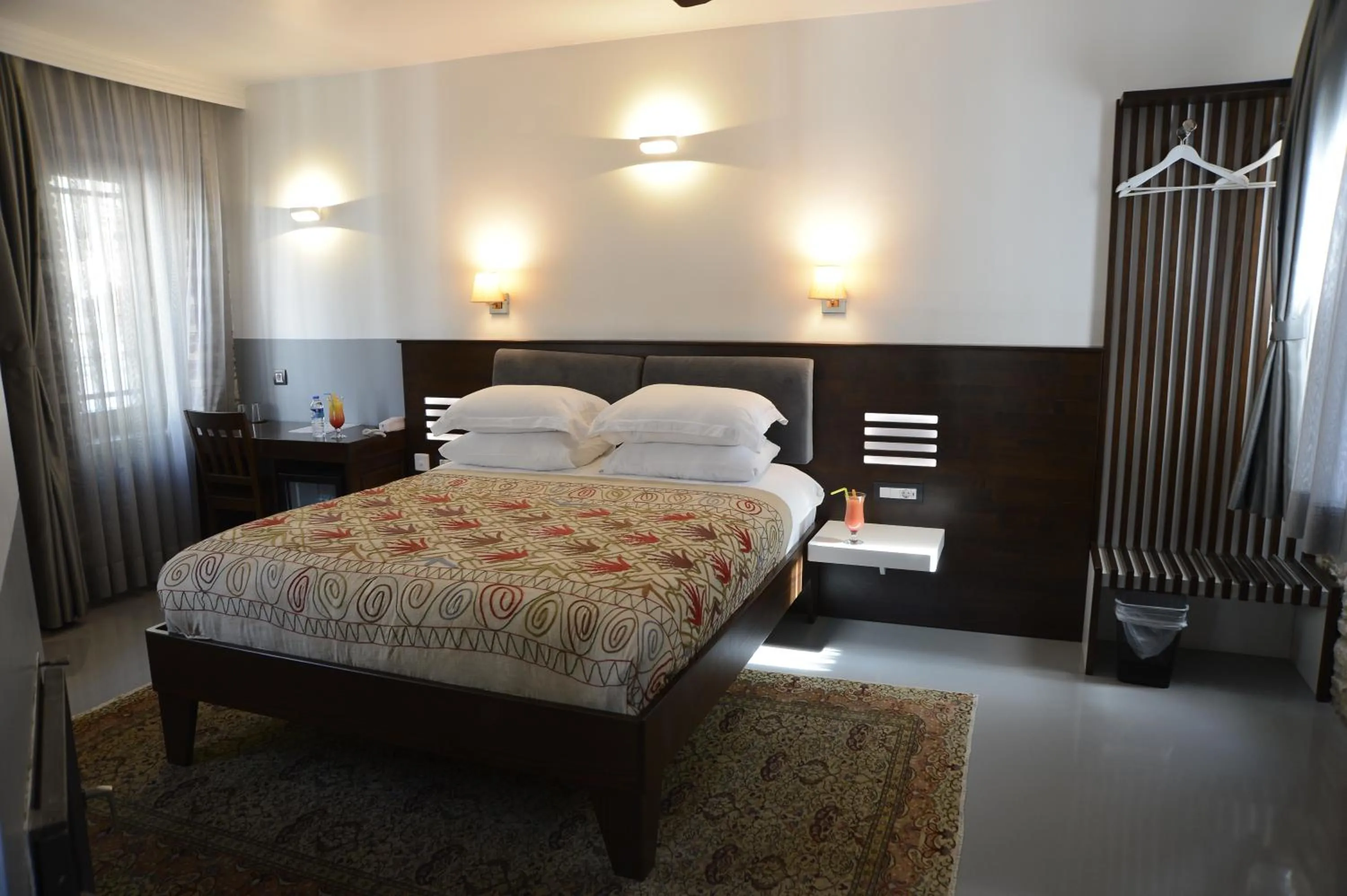 Photo of the whole room, Bed in Ayasoluk Hotel & Restaurant