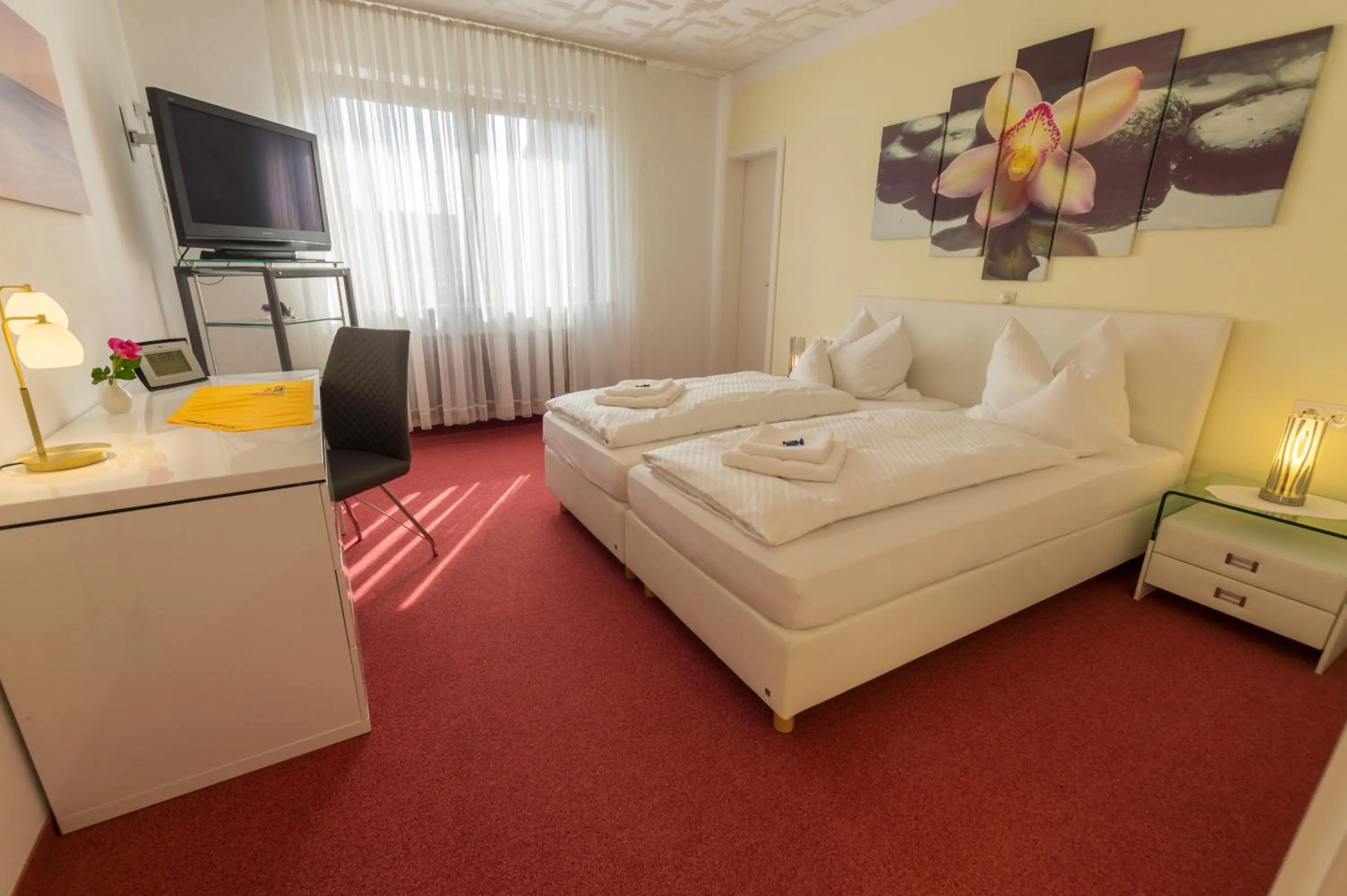 Photo of the whole room, Bed in Hotel Rosengarten