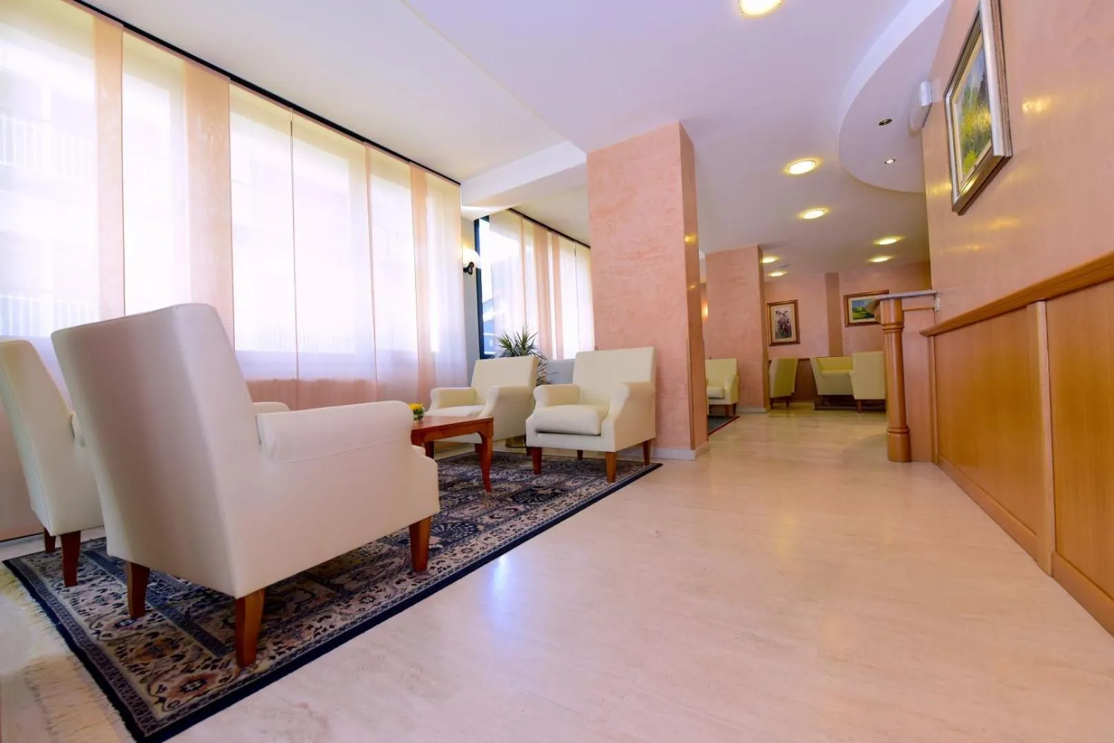 Seating area in Hotel Ginepro