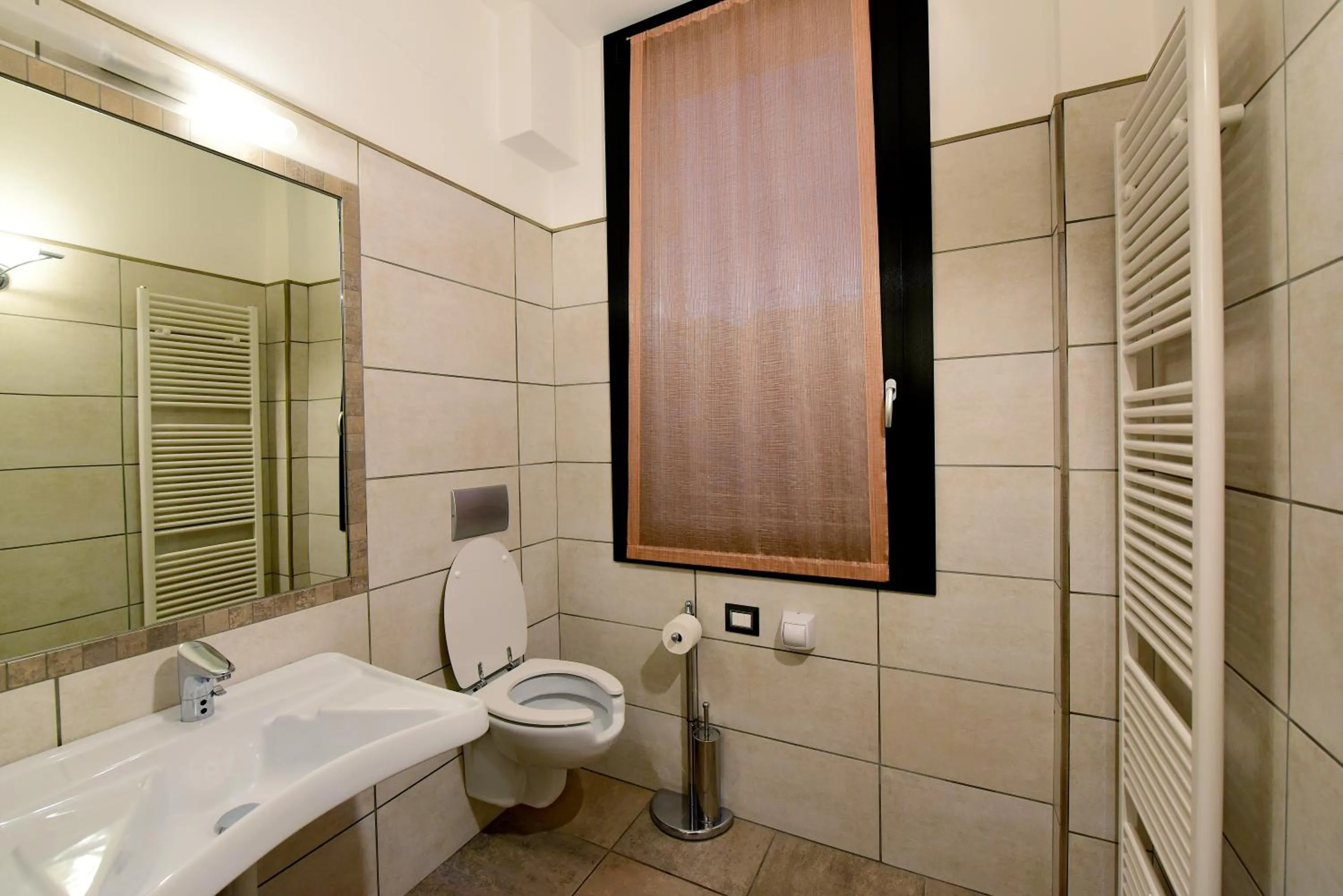 Bathroom in Hotel Ginepro