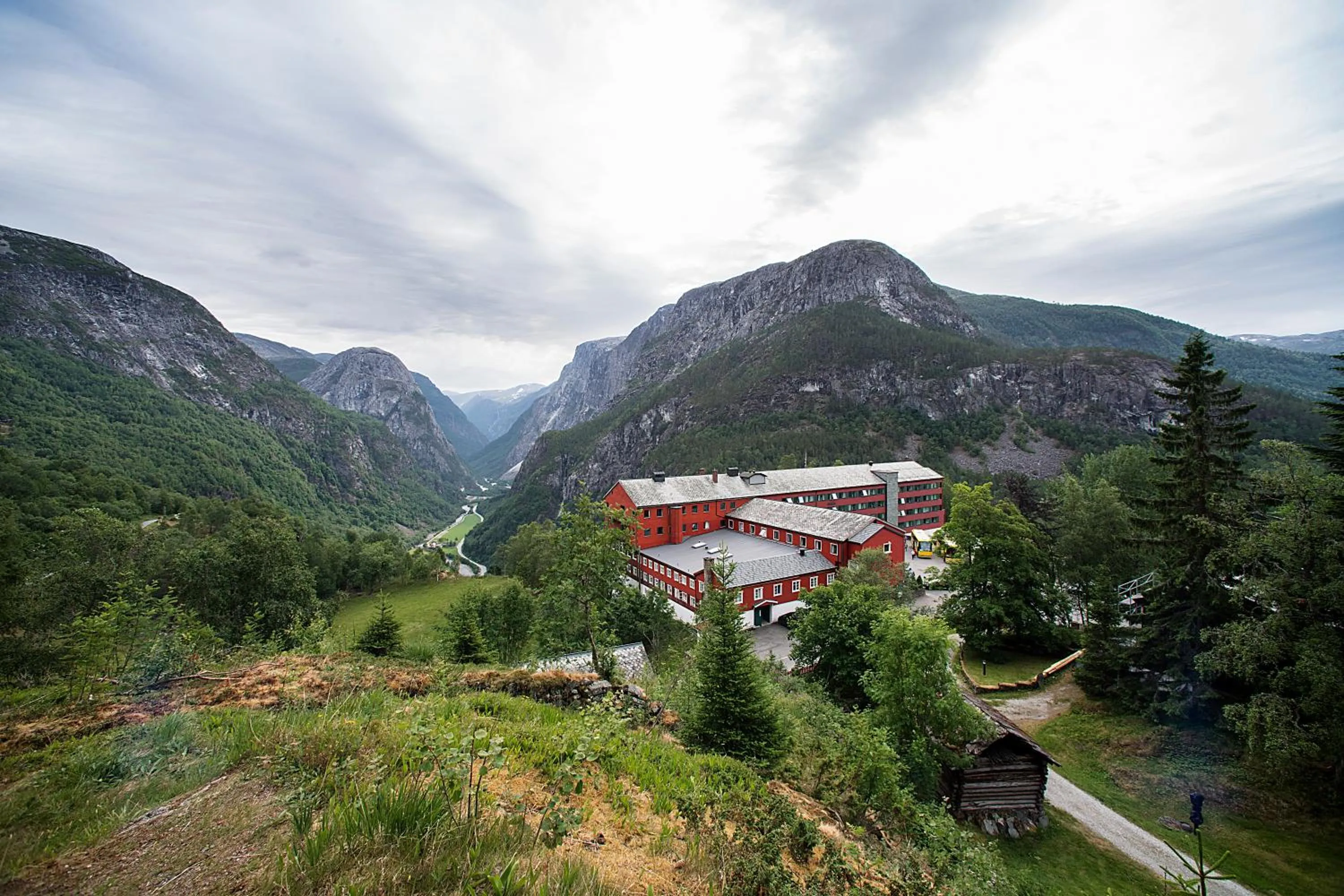 Facade/entrance in Stalheim Hotel