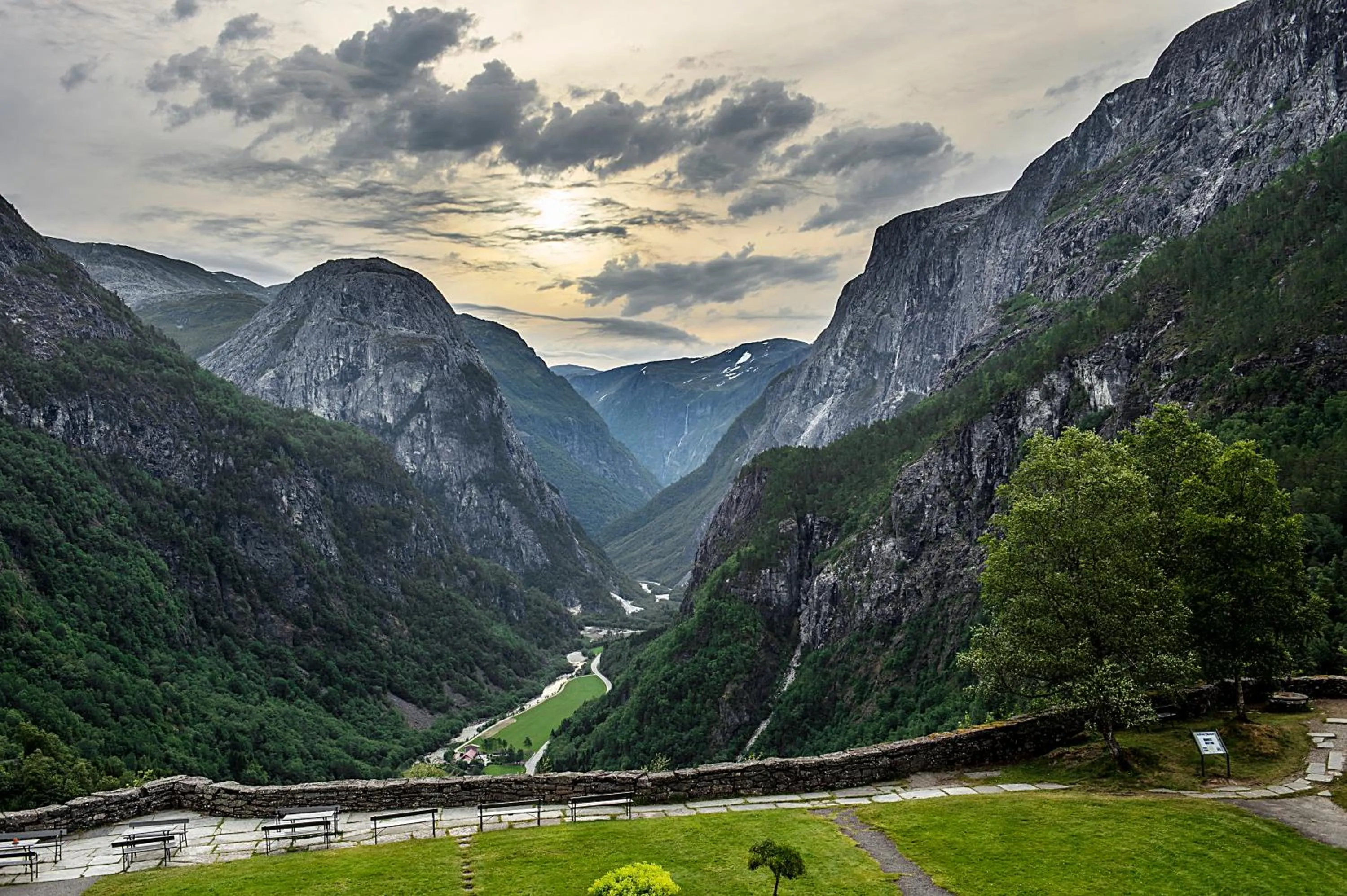 Garden view in Stalheim Hotel