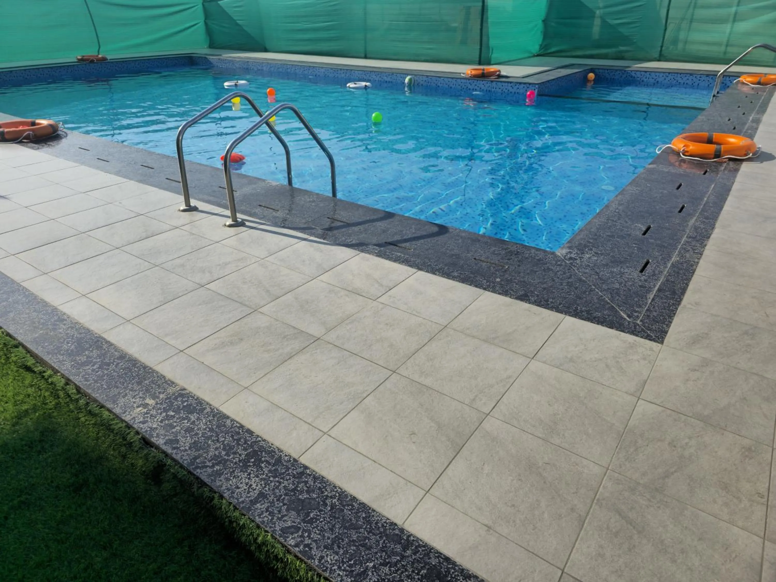 Swimming pool in The Scenic Unity