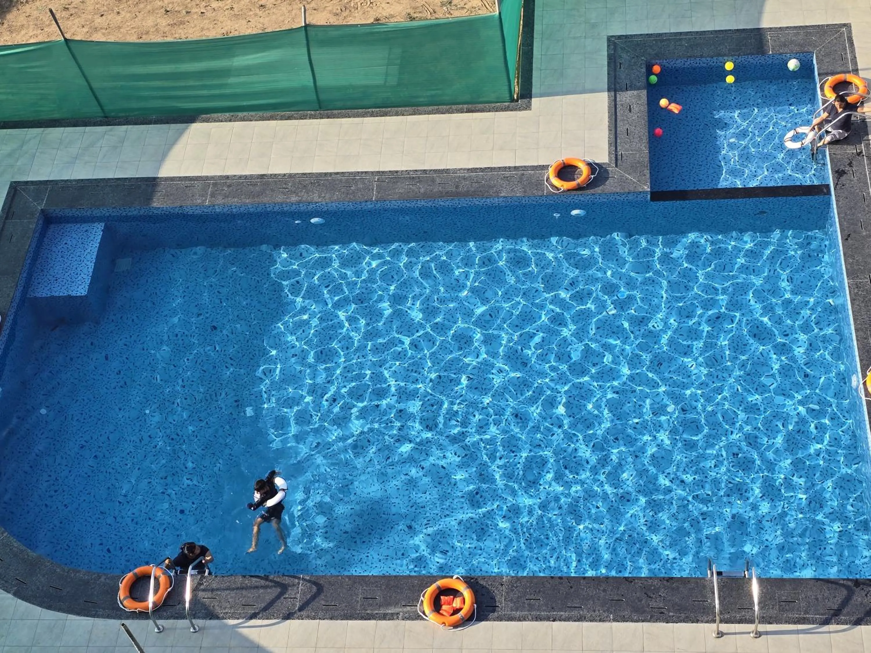 Swimming pool in The Scenic Unity