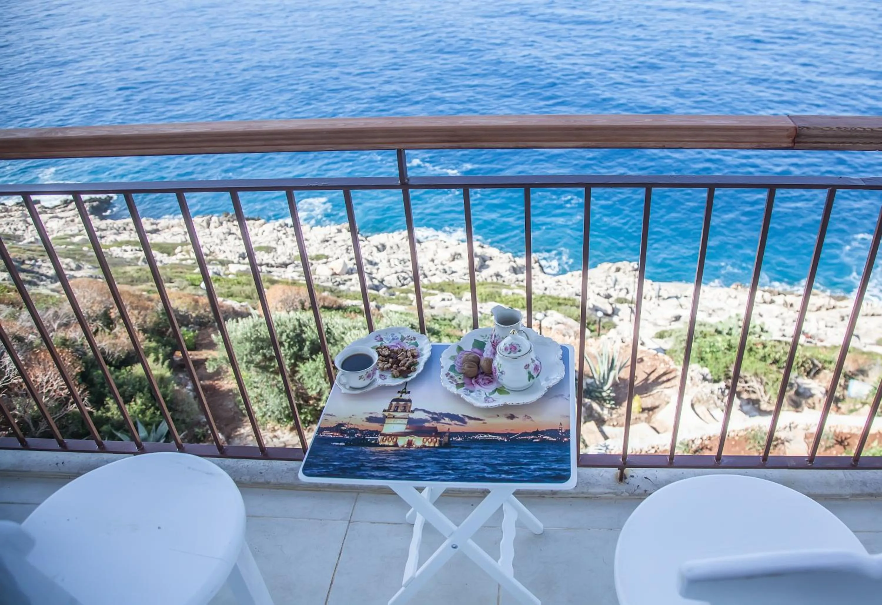 Balcony/Terrace in Sunset Villa Hotel