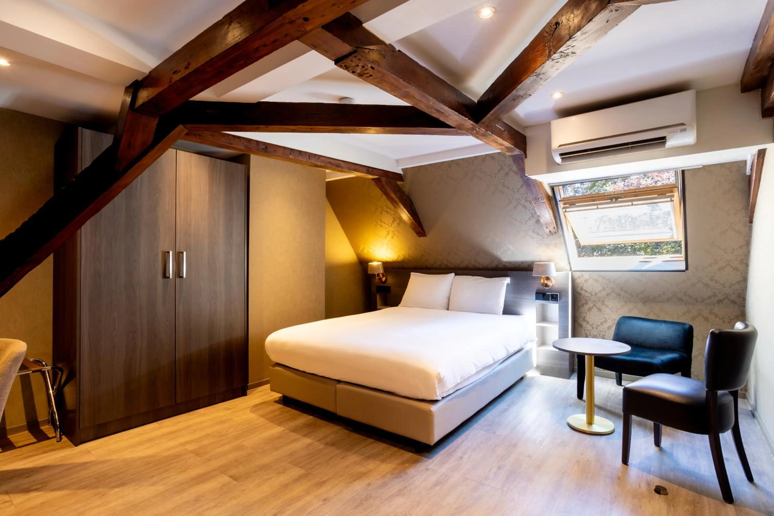 Bed in Dream Hotel Amsterdam