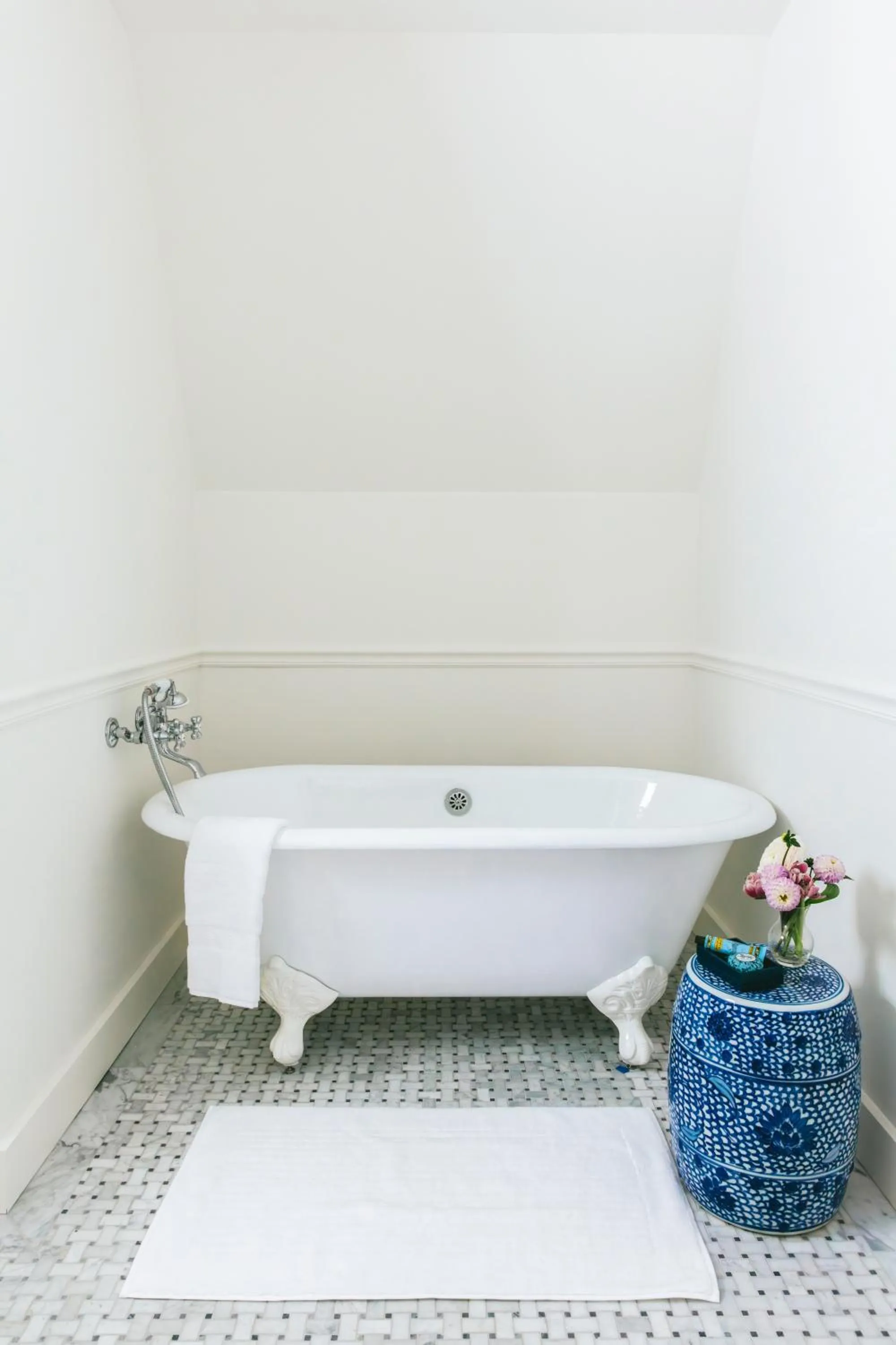 Bathroom in Gardiner House