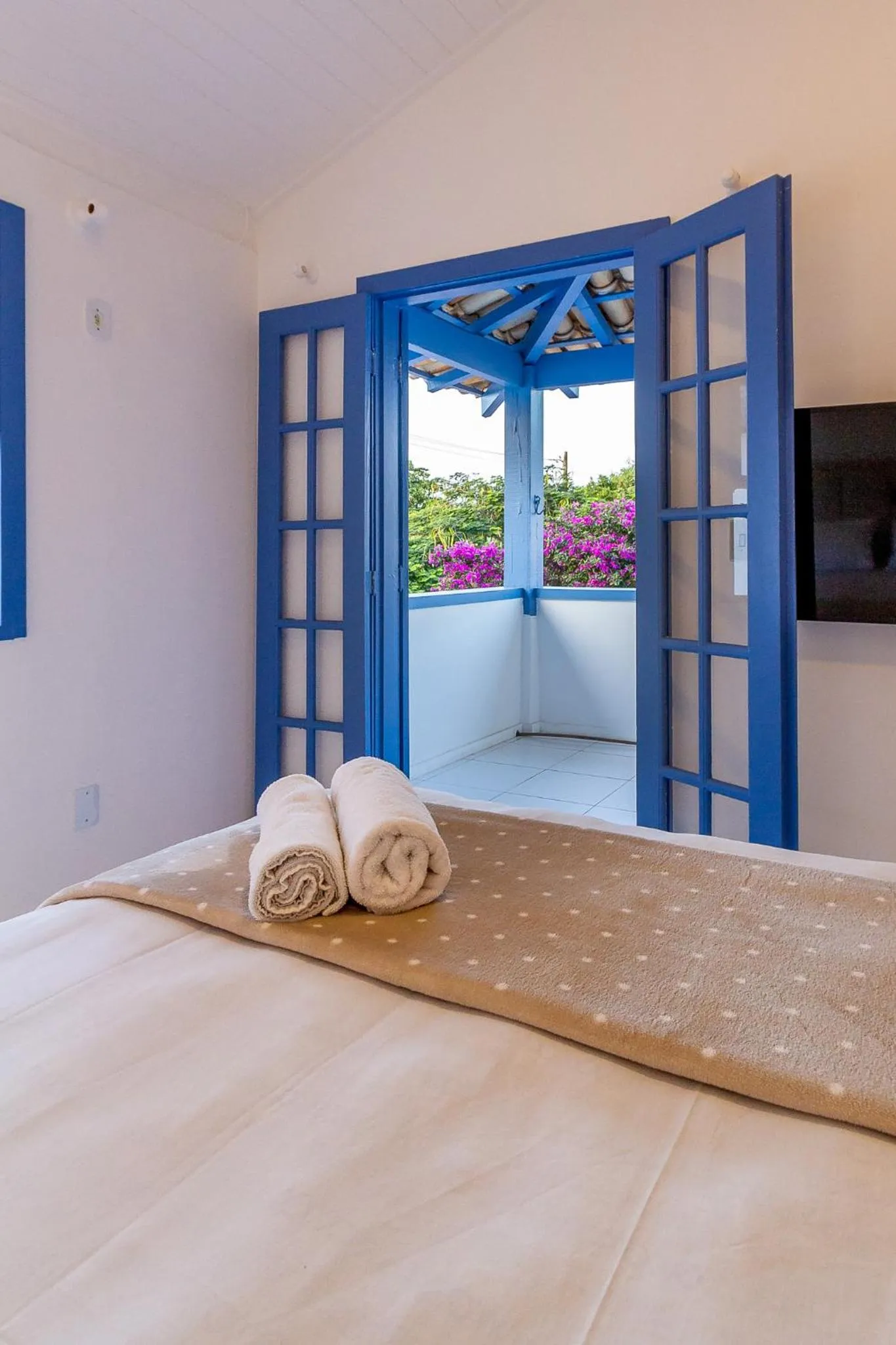 Photo of the whole room, Bed in Pousada Vila Capri