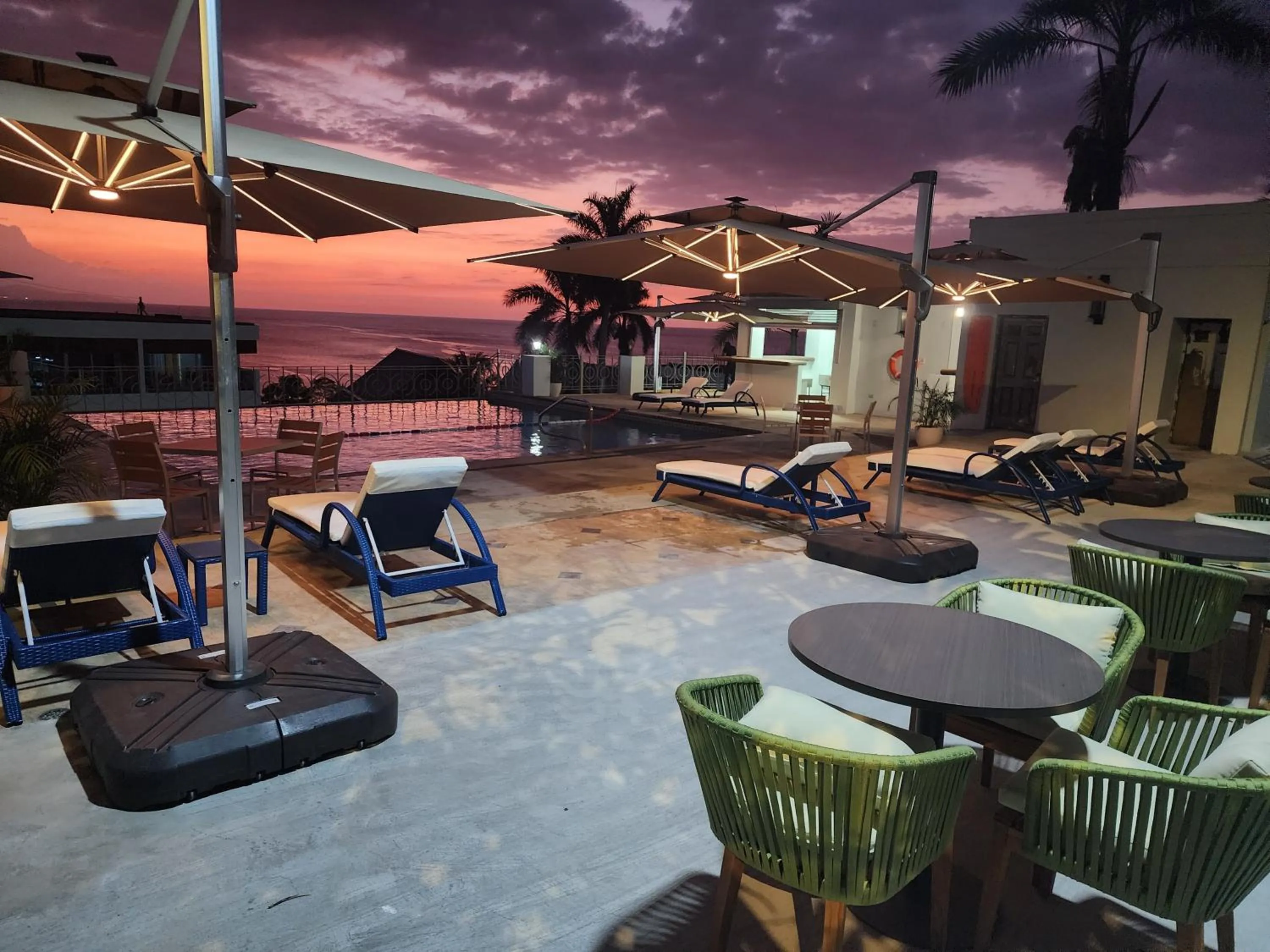 Seating area in Hotel 39 Jamaica