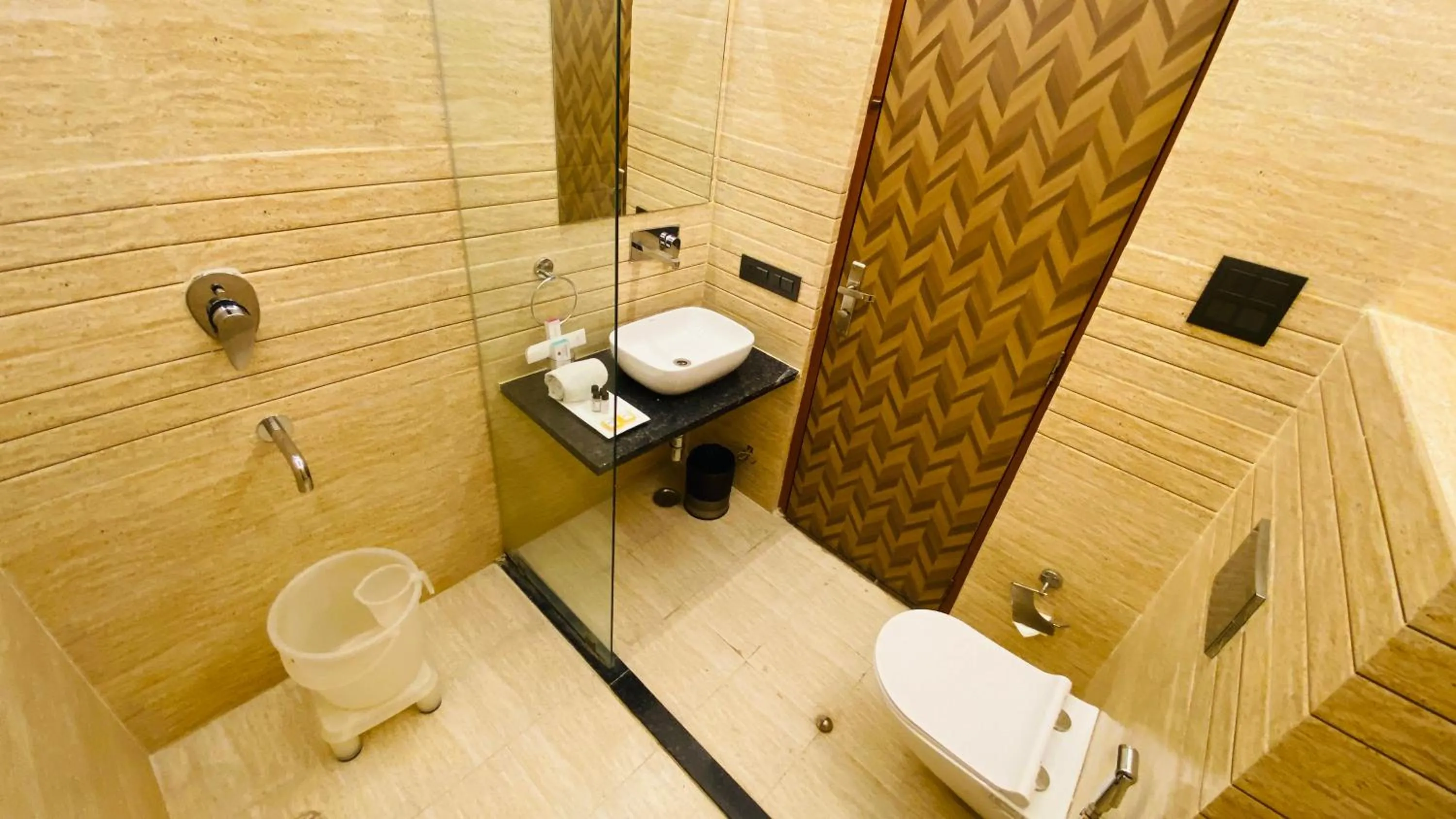 Shower in The Byke Boutique - Hotel Grassfield, Jaipur