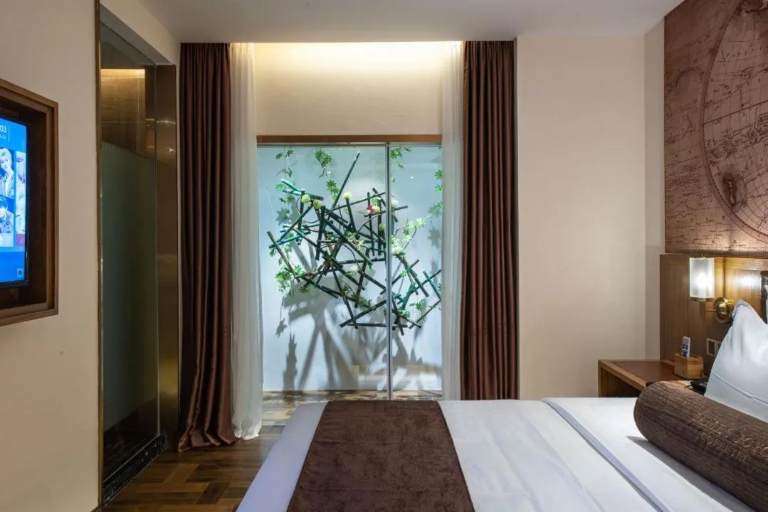 JAMES JOYCE COFFETEI- Guangzhou Beijing Road Metro Station Pedestrian Street Branch