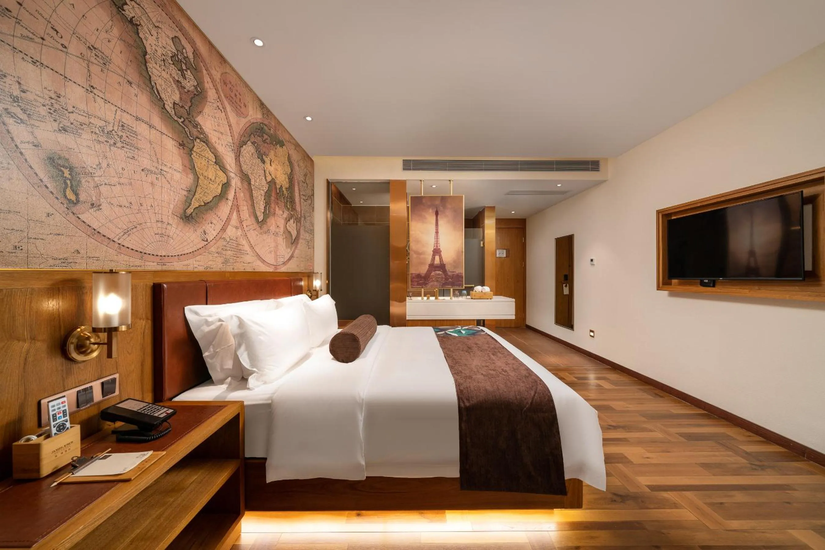 JAMES JOYCE COFFETEI- Guangzhou Beijing Road Metro Station Pedestrian Street Branch