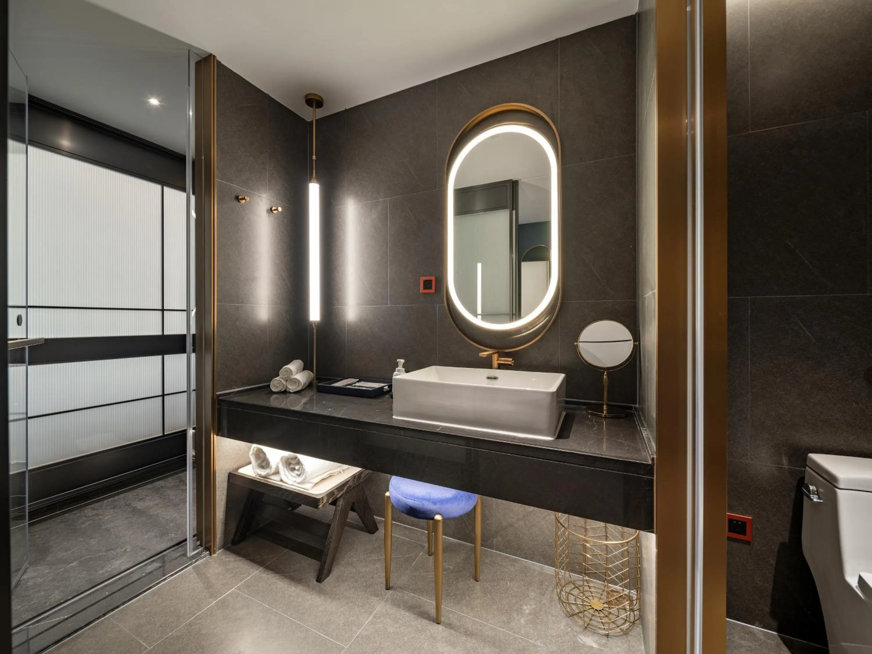 Bathroom in 西安钟楼枫渡酒店永兴坊地铁站店