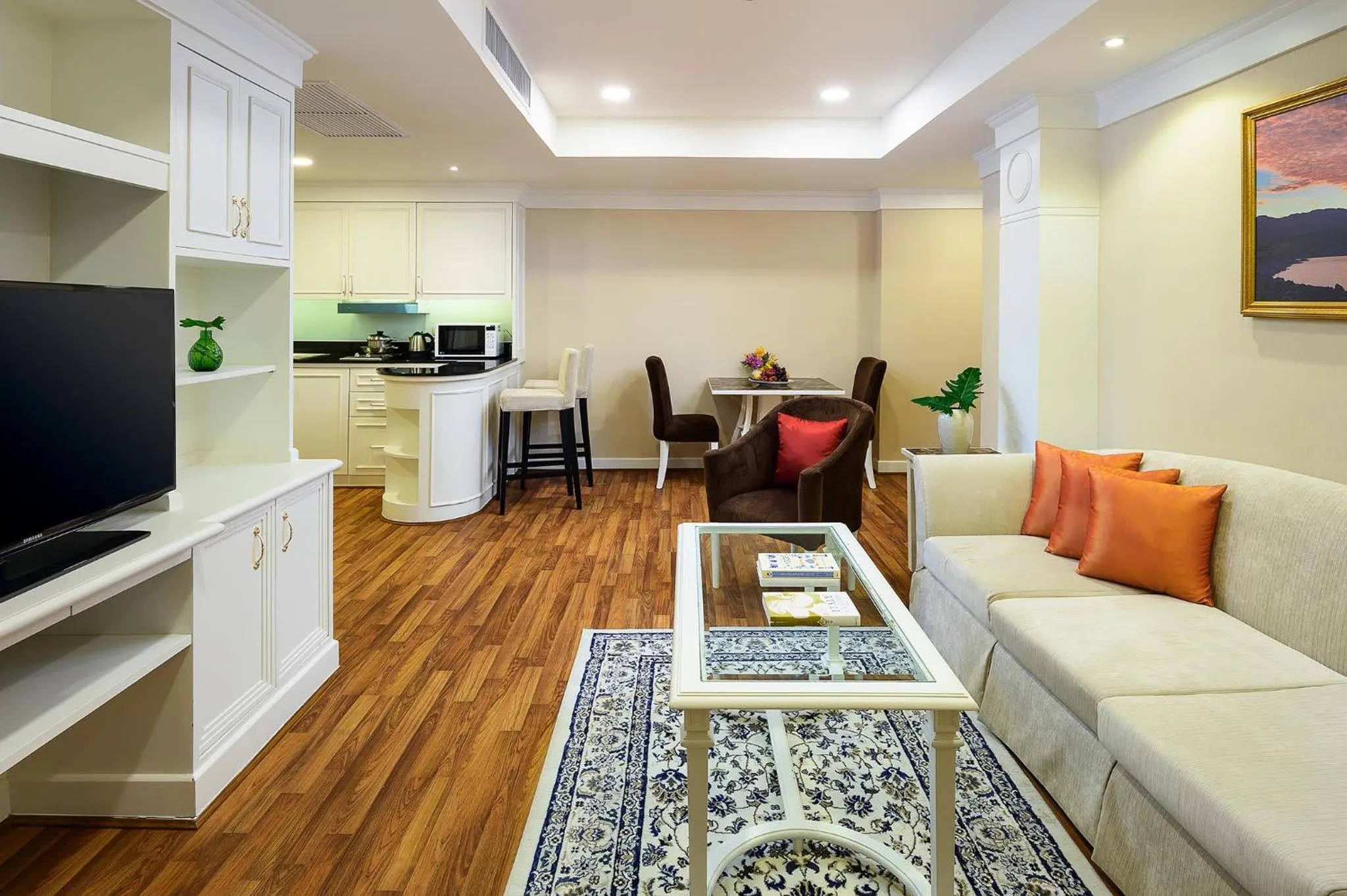 Living room in Court Wing Hotel Sukhumvit Bangkok