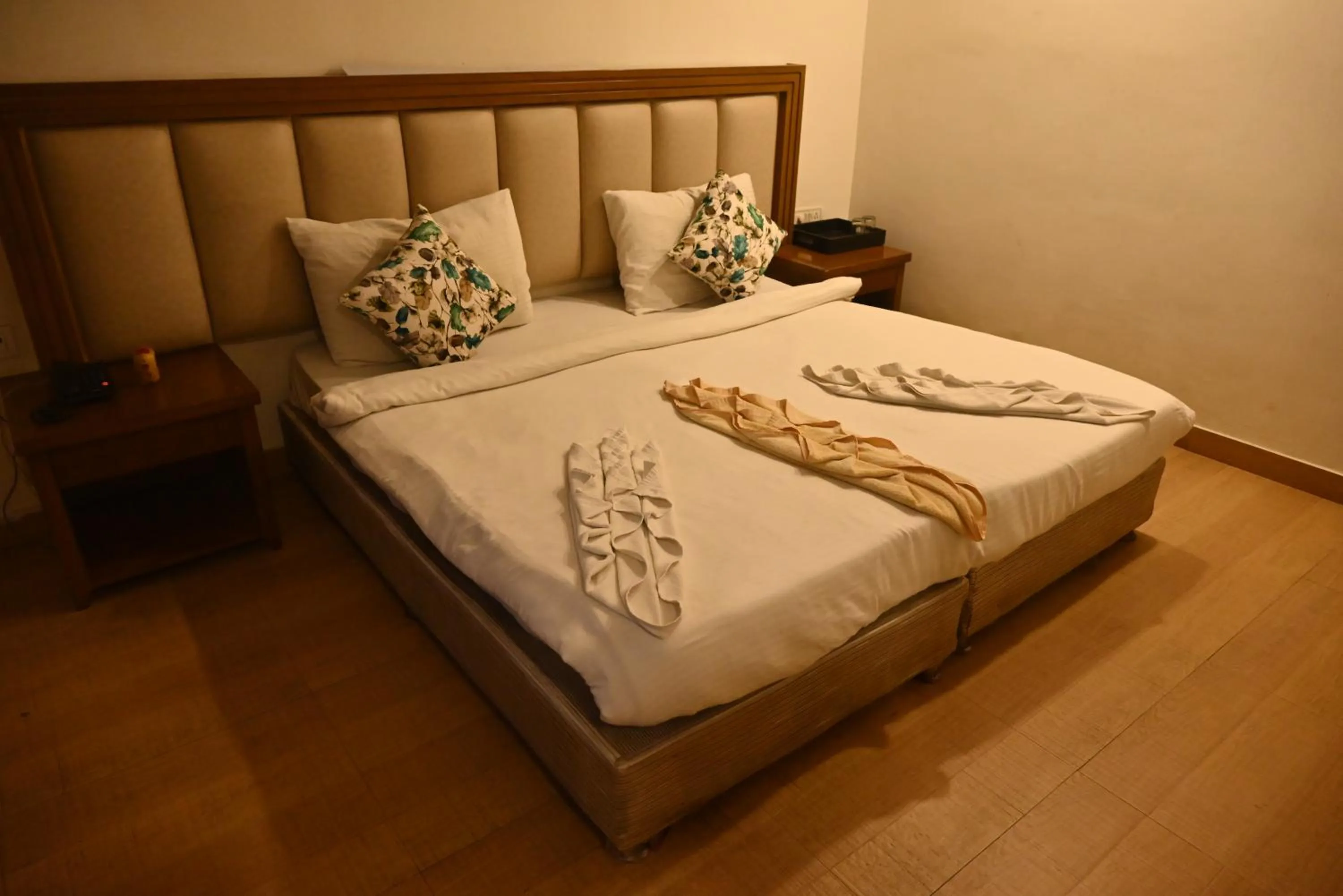 Bedroom, Bed in HOTEL SUN GREEN