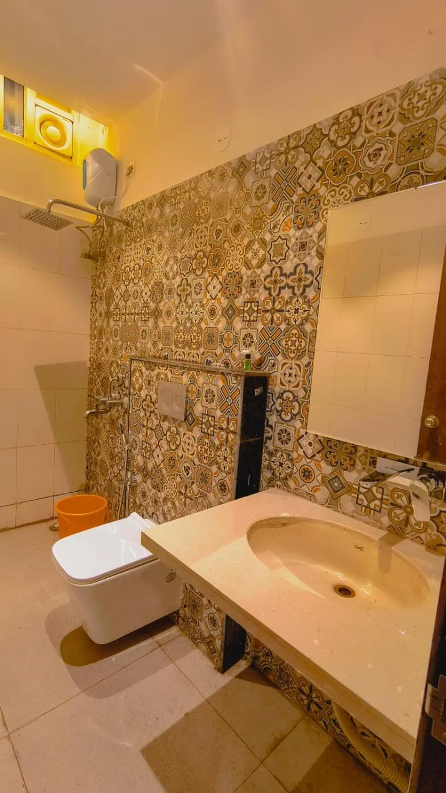 Bathroom in HOTEL SUN GREEN