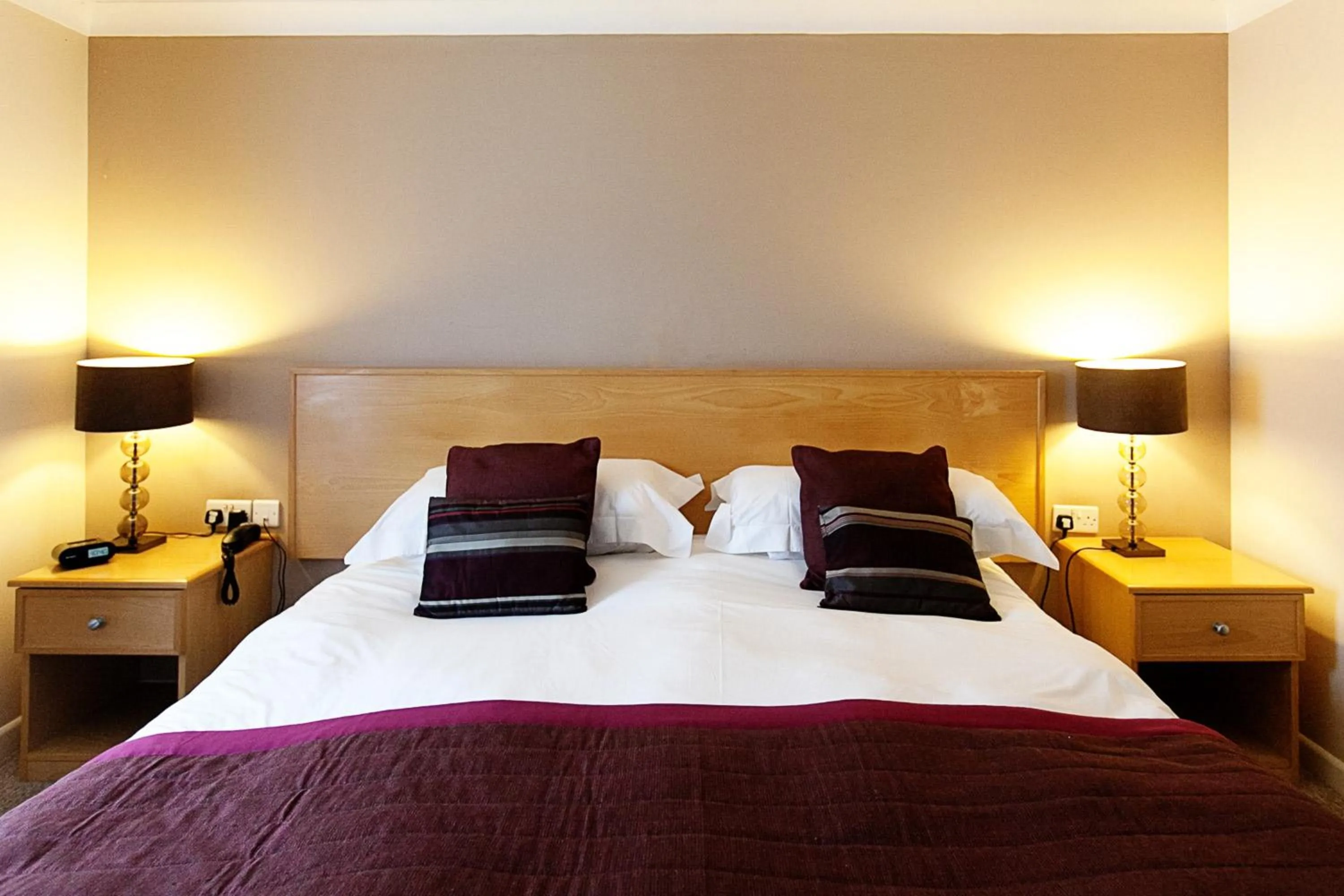 Bed in Anchorage Hotel & Spa