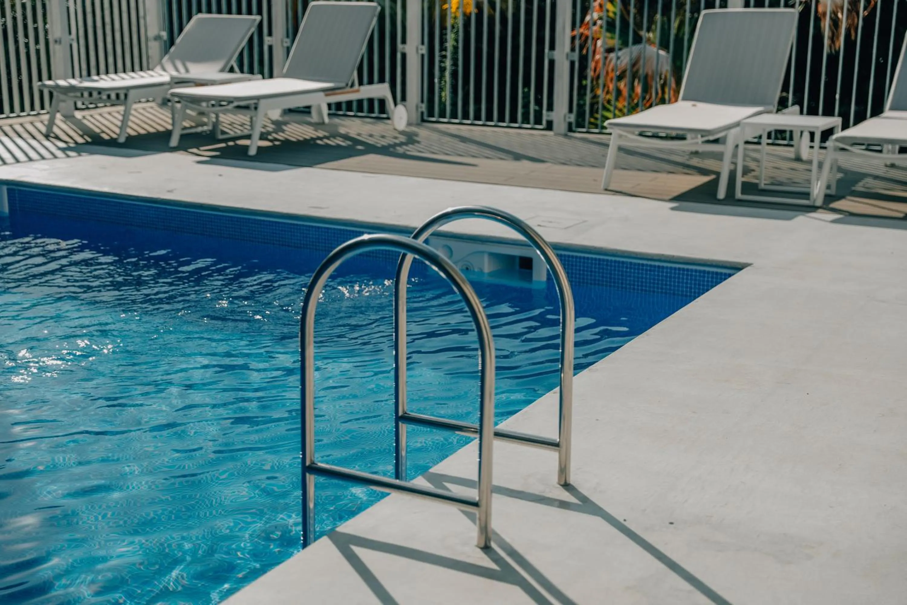 Pool view in BOTANICAL POOL CLUB
