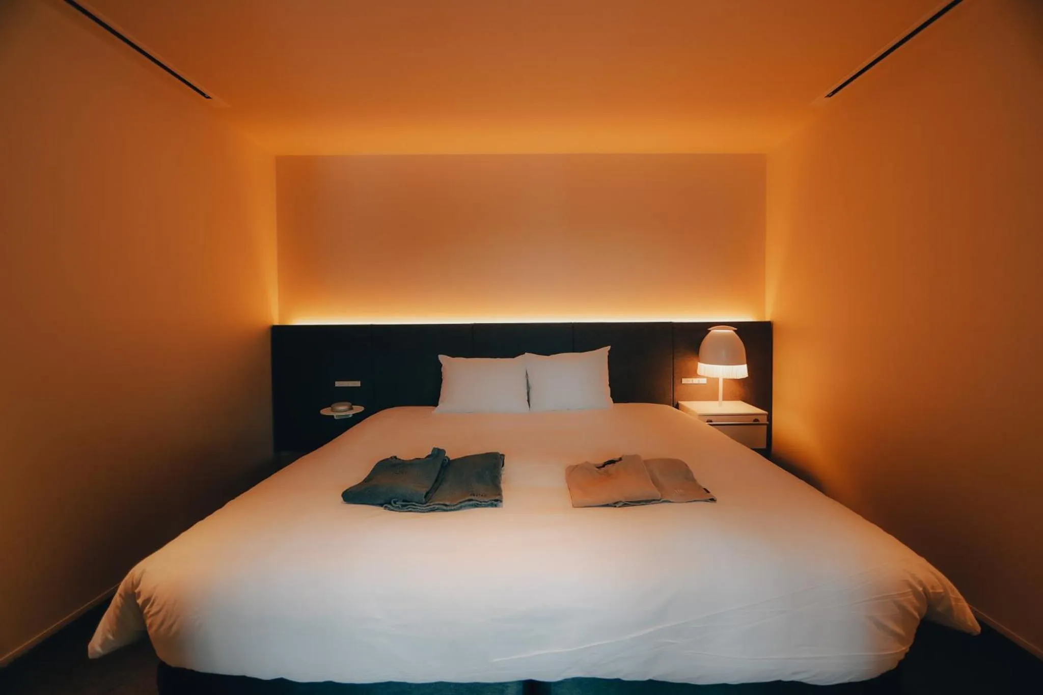 Bedroom, Bed in BOTANICAL POOL CLUB