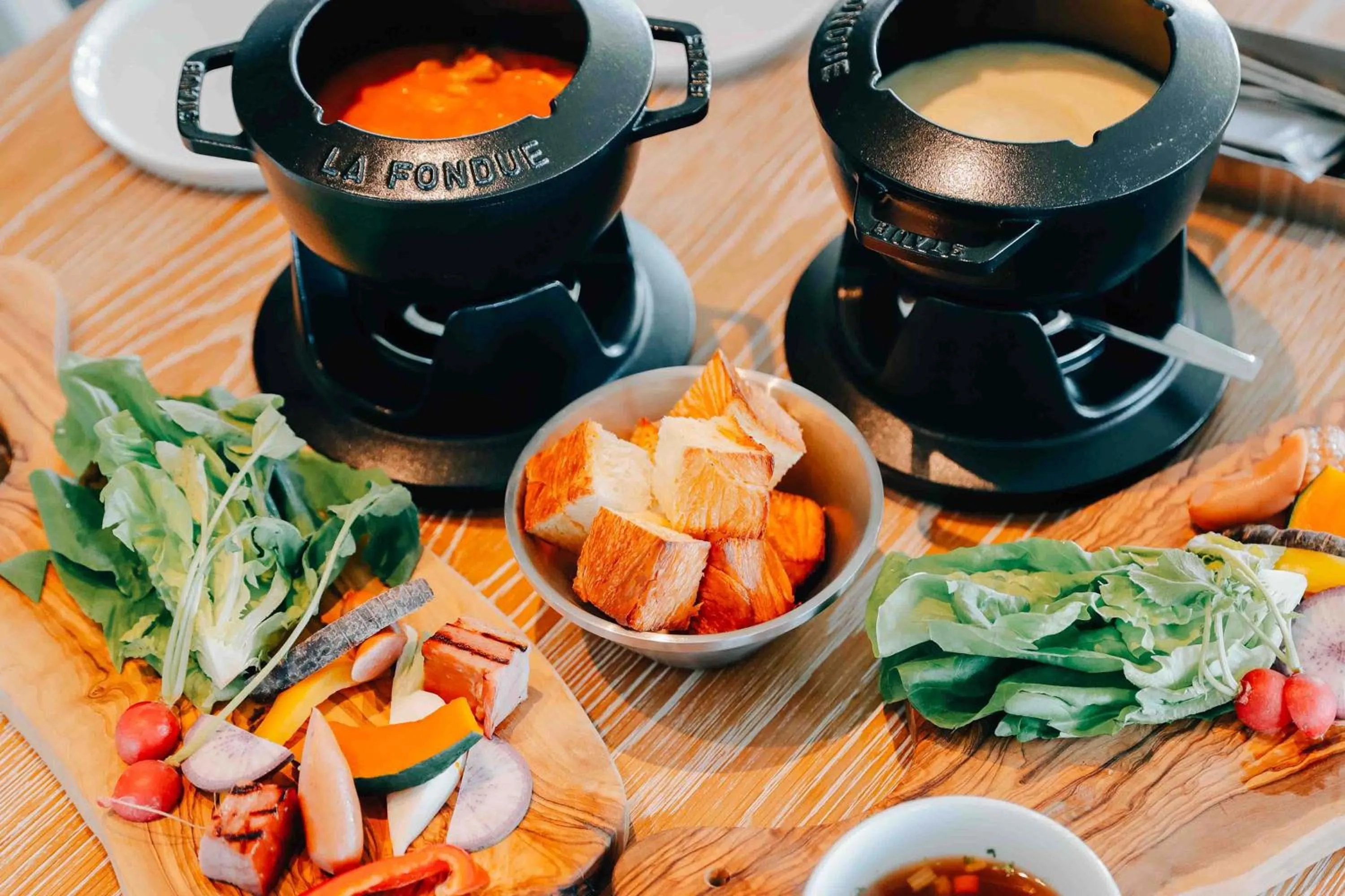 Food in BOTANICAL POOL CLUB