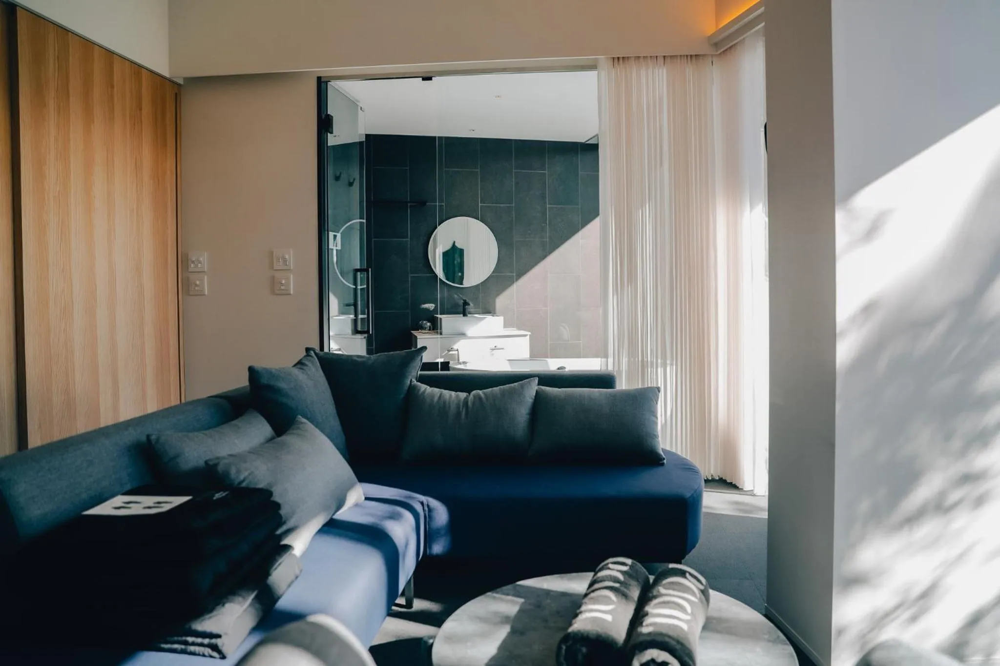 Living room in BOTANICAL POOL CLUB