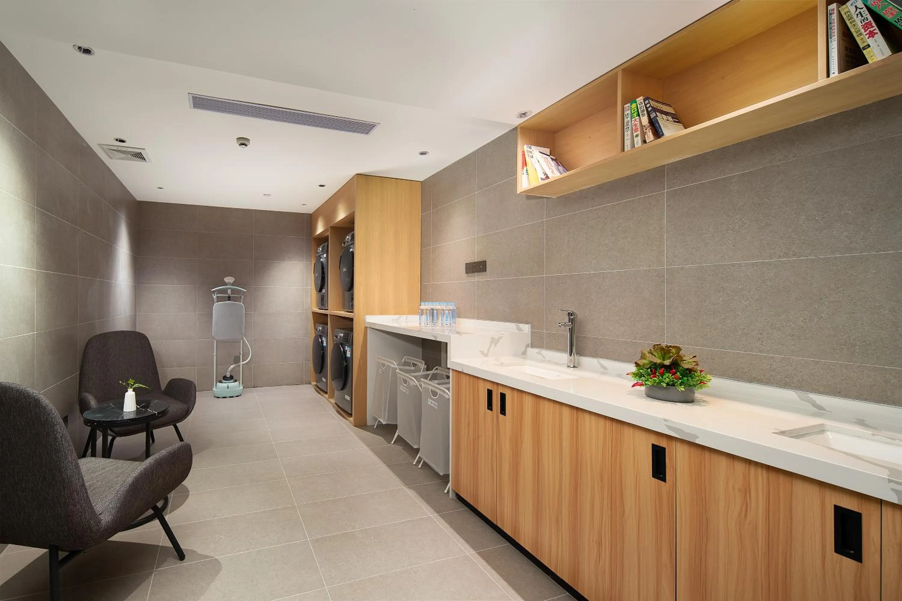 washing machine in Langham Honor International Hotel Canton Fair Complex Branch - Free Shuttle to Canton Fair Complex During Canton Fair Period & Free Mini Bar