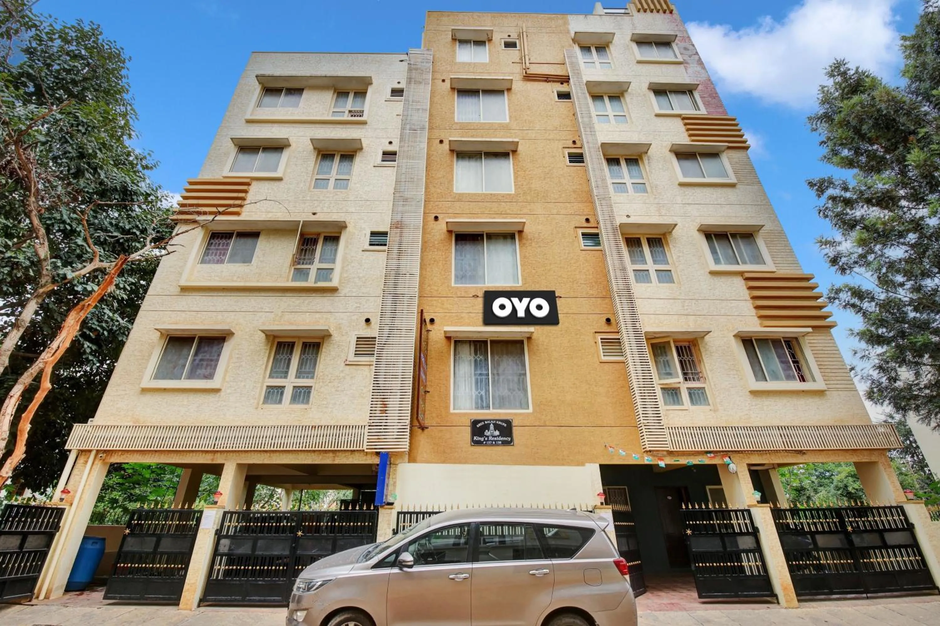 Facade/entrance in Hotel O Metro Inn Manyata