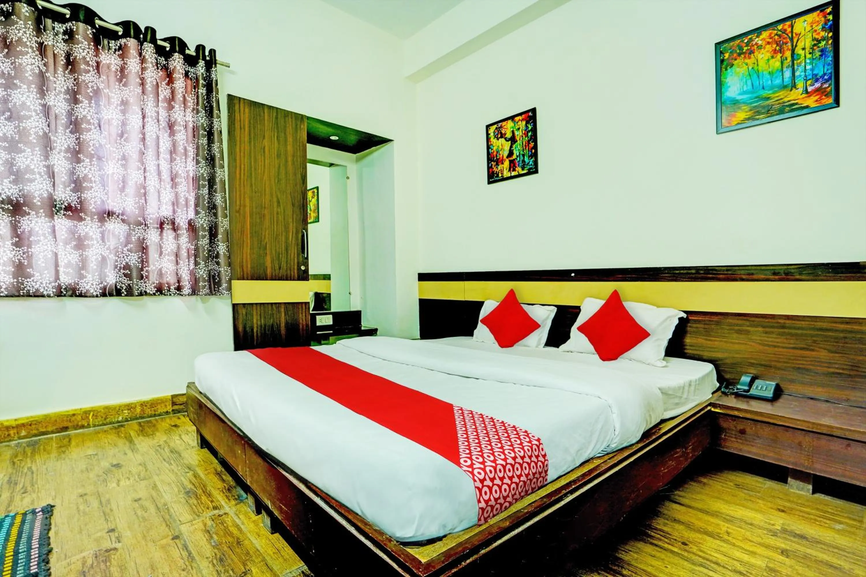 Bedroom, Bed in Hotel O Sunshin Deluxe