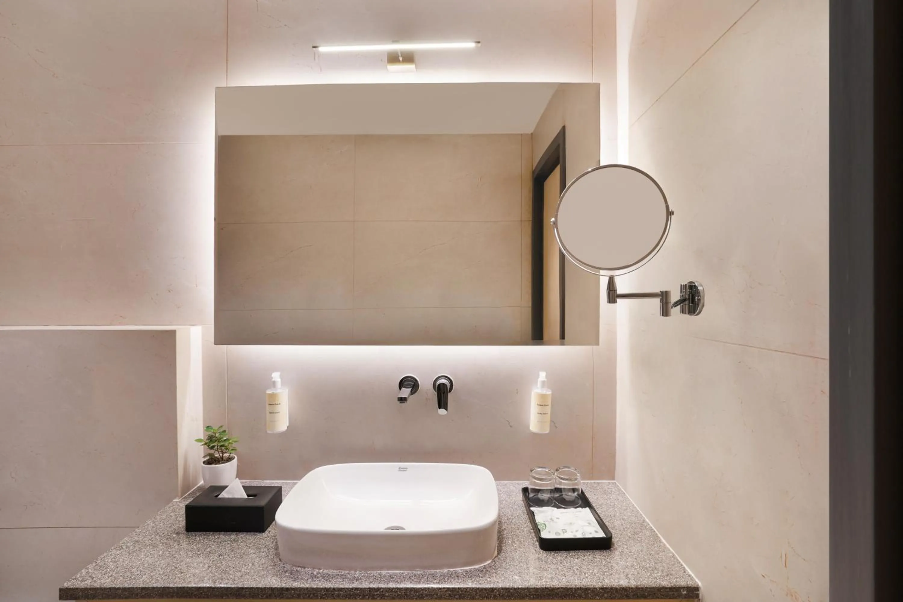 Bathroom in Lemon Tree Hotel, Haridwar