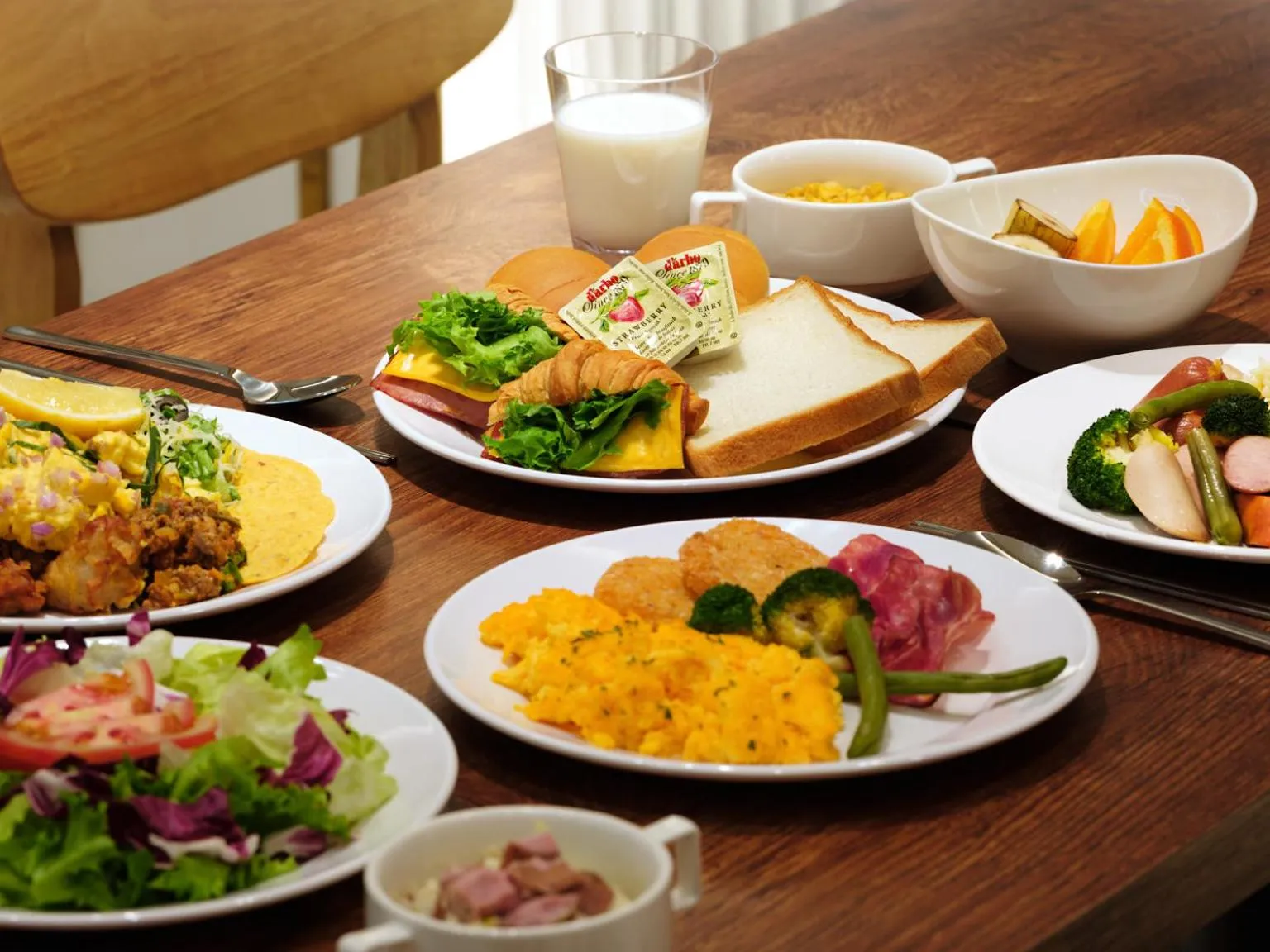 Breakfast in Le Collective Gangnam SAC Roium