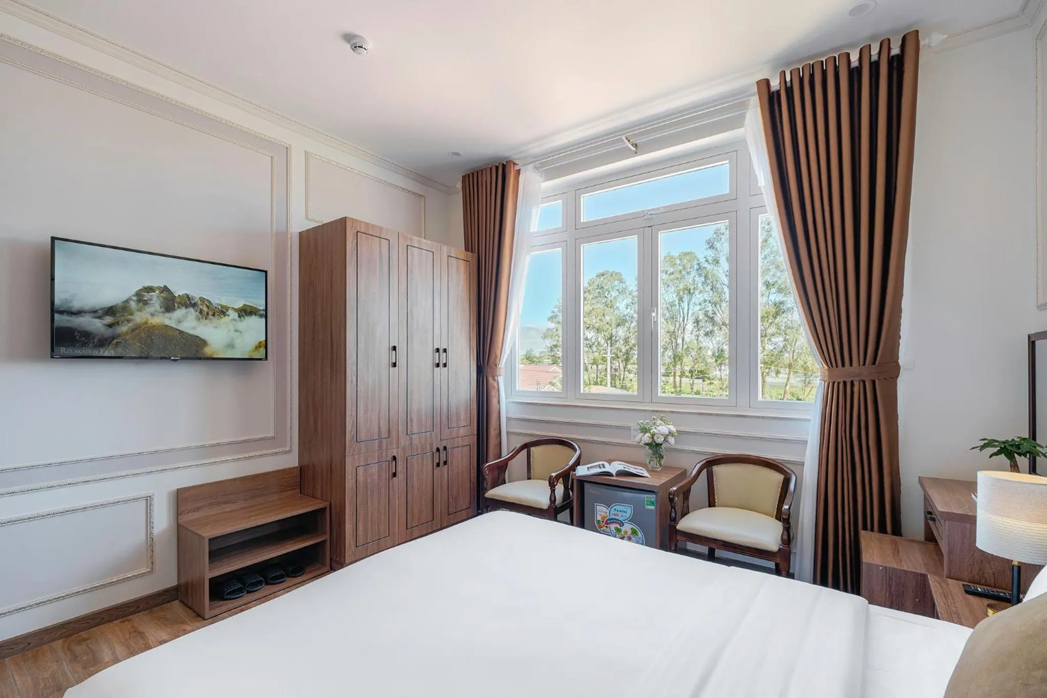 Bed in PINE VIEW Hotel Dalat